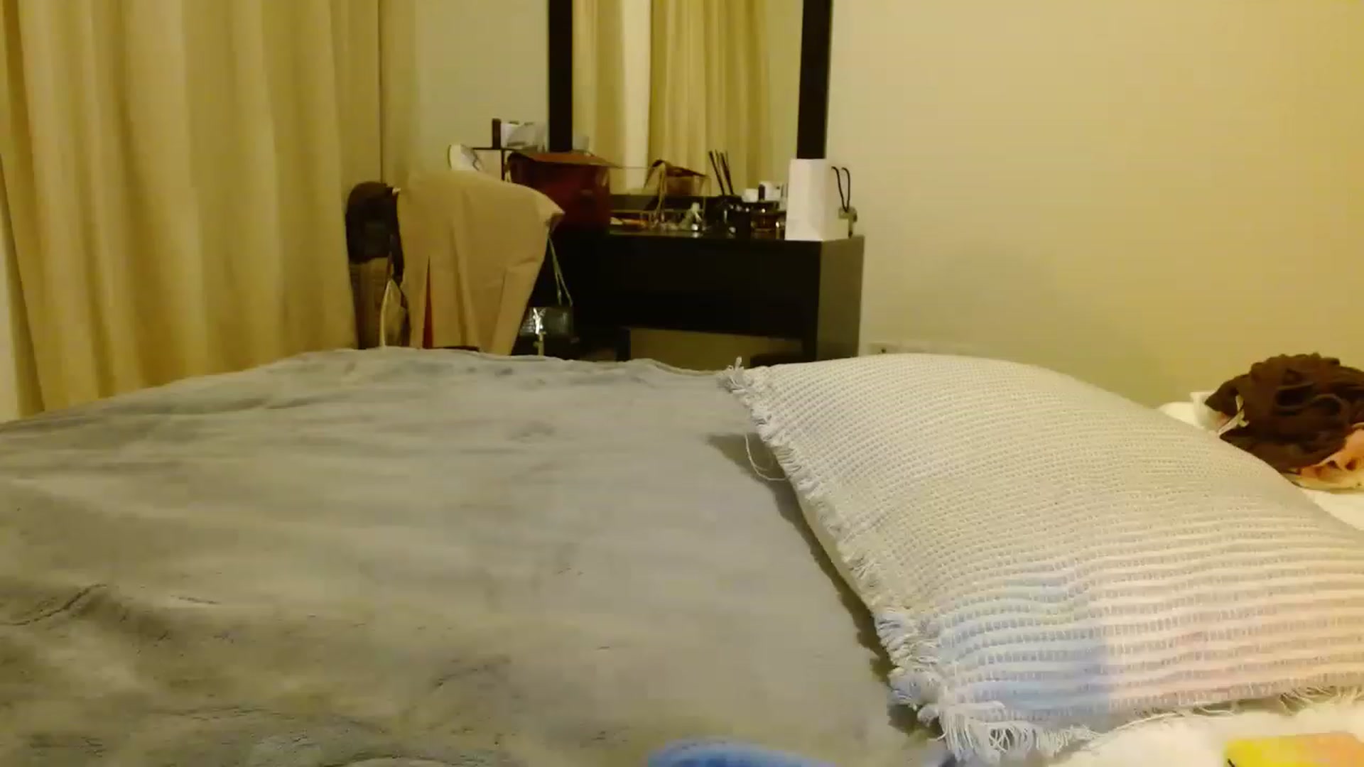 Gallery image thumbnail from Sonyabrage's myfreecams stream on, 12/11/2022, 22:11 image 13 of 20