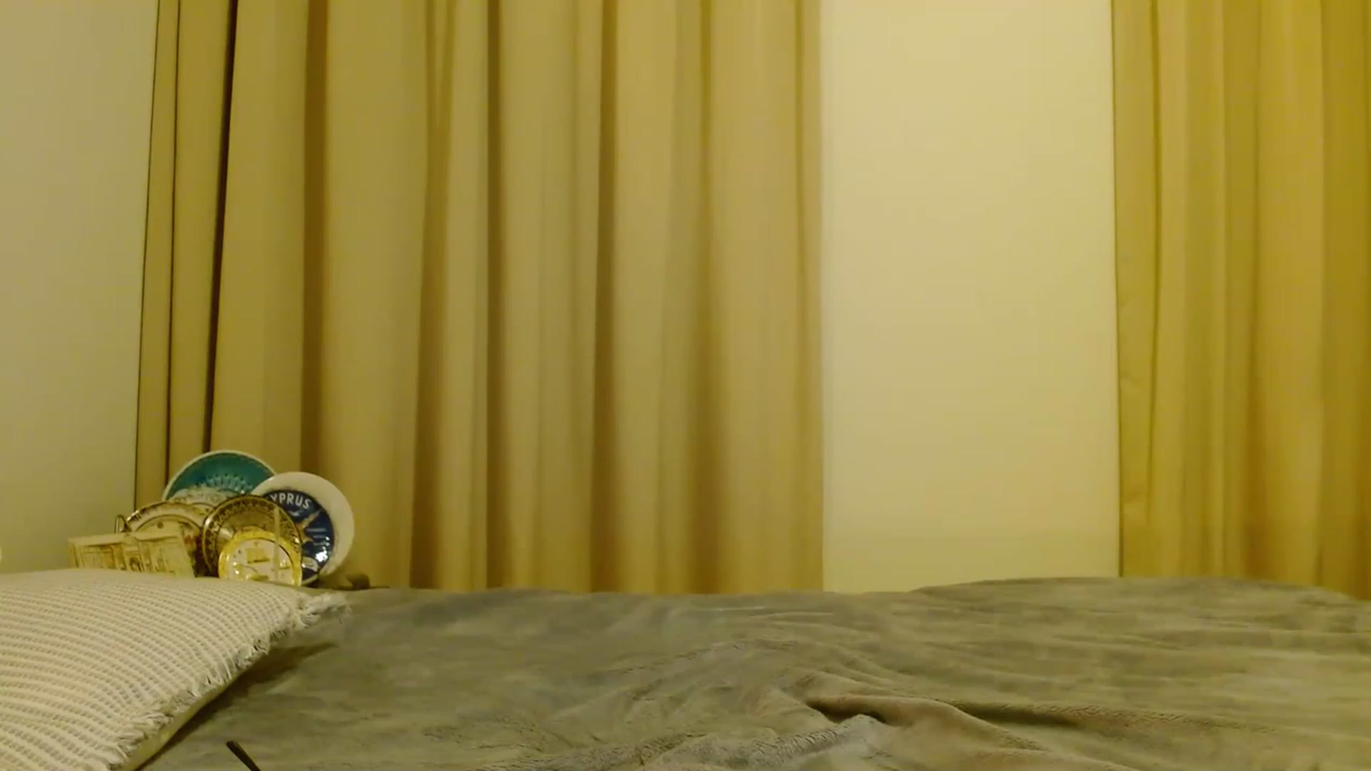 Gallery image thumbnail from Sonyabrage's myfreecams stream on, 12/16/2022, 21:33 image 16 of 20