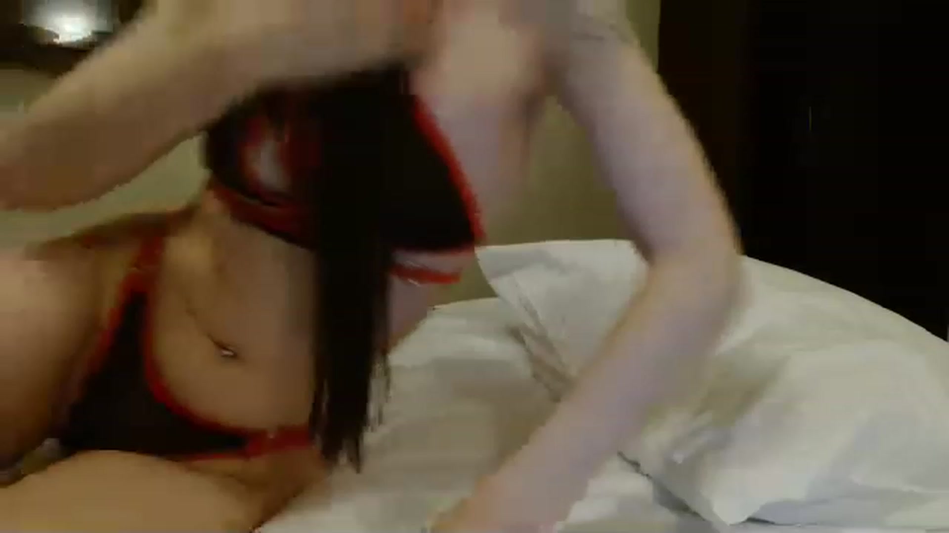 Gallery image thumbnail from Sonyabrage's myfreecams stream on, 12/27/2022, 22:08 image 1 of 20