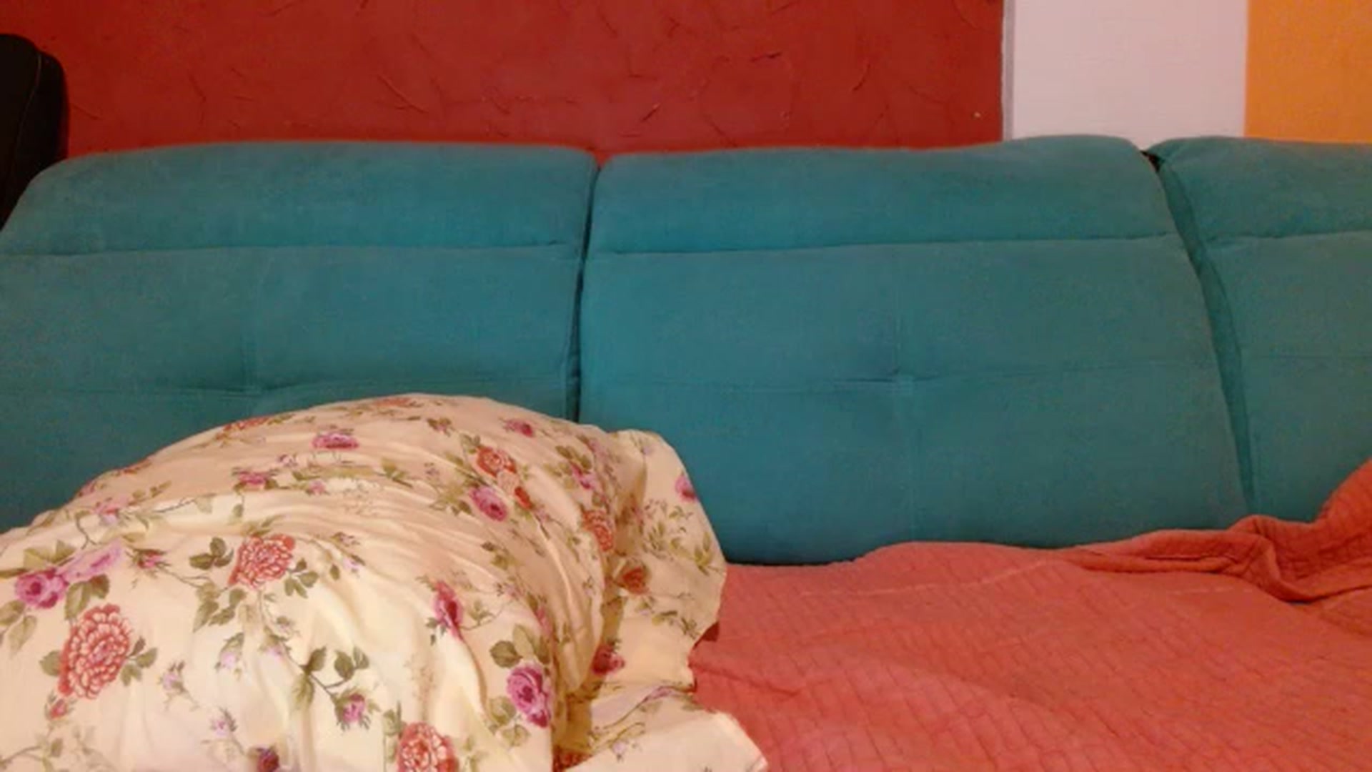 Gallery image thumbnail from Sonyabrage's myfreecams stream on, 01/02/2023, 04:14 image 2 of 20