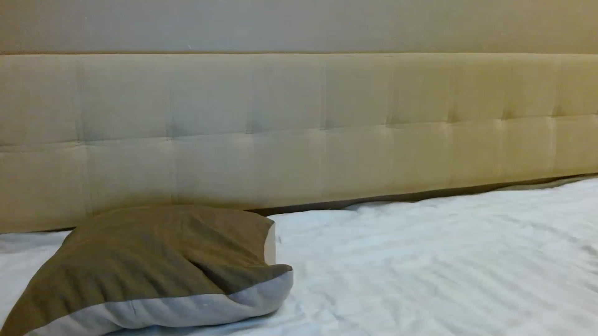Gallery image thumbnail from Sonyabrage's myfreecams stream on, 01/03/2023, 19:43 image 7 of 20