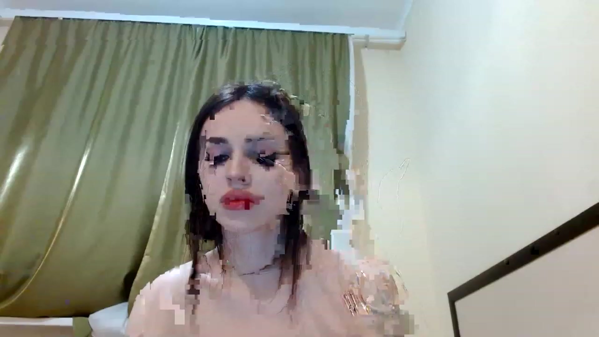 Gallery image thumbnail from Sonyabrage's myfreecams stream on, 01/16/2023, 20:55 image 6 of 20