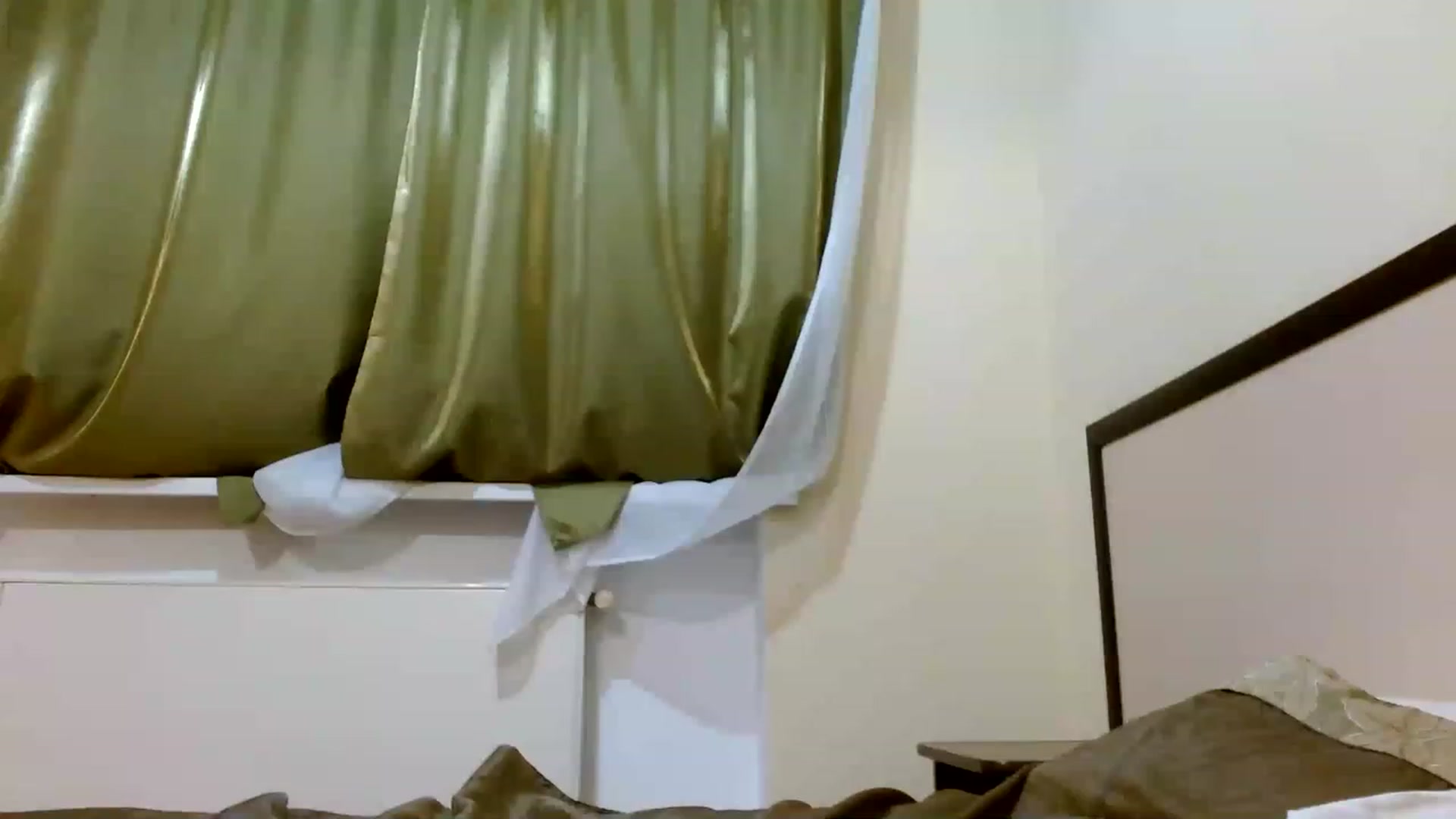 Gallery image thumbnail from Sonyabrage's myfreecams stream on, 01/16/2023, 20:55 image 13 of 20