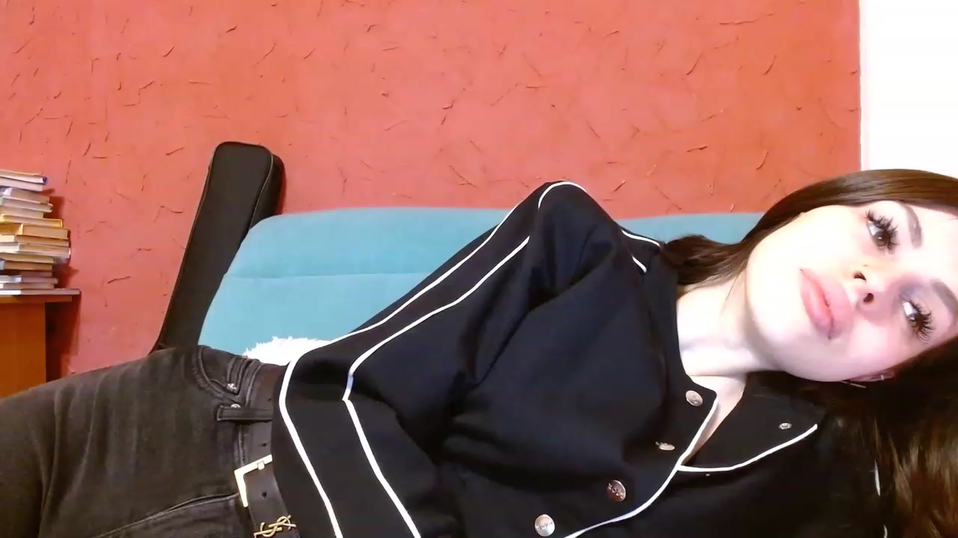Gallery image thumbnail from Sonyabrage's myfreecams stream on, 01/18/2023, 20:02 image 20 of 20