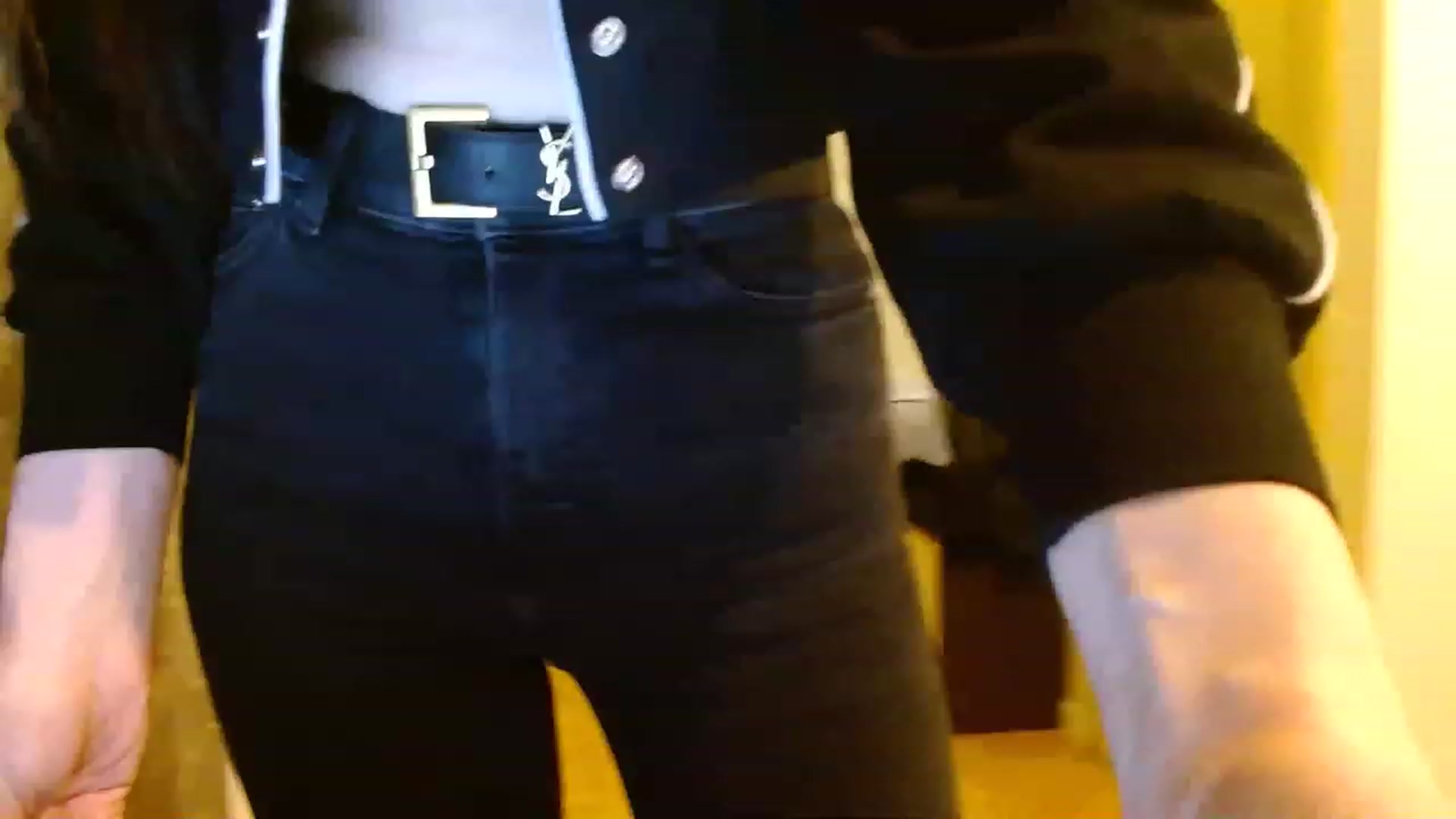 Gallery image thumbnail from Sonyabrage's myfreecams stream on, 01/22/2023, 06:10 image 8 of 20