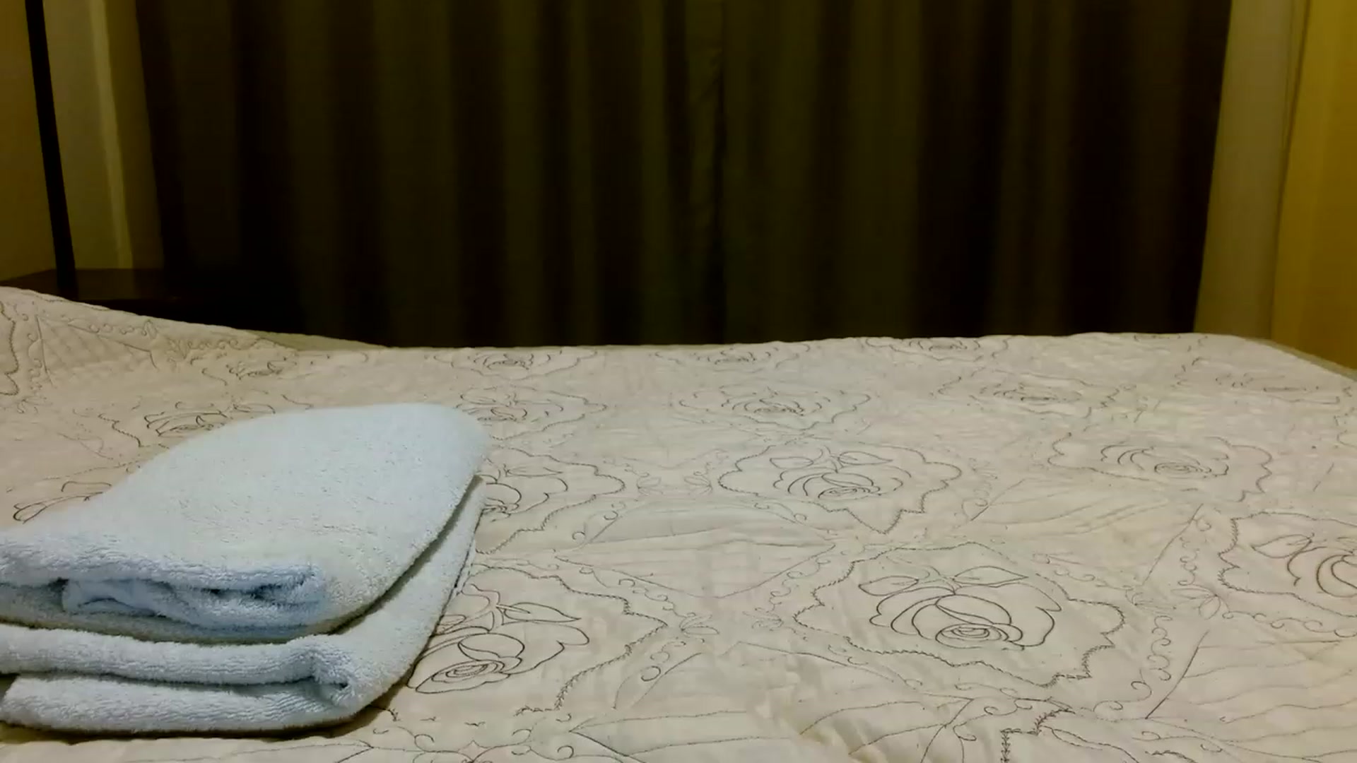 Gallery image thumbnail from Sonyabrage's myfreecams stream on, 01/22/2023, 19:06 image 9 of 20