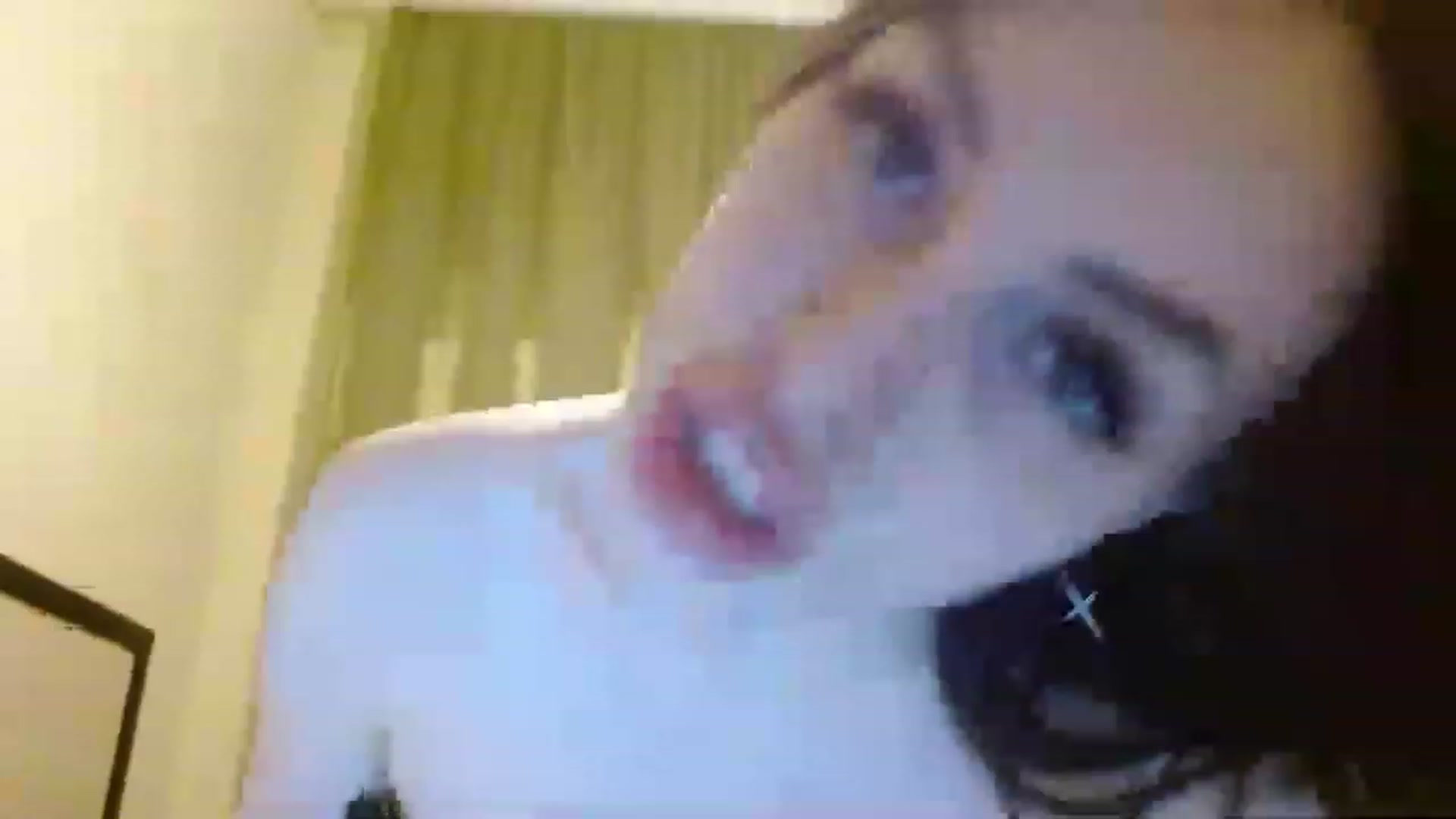 Gallery image thumbnail from Sonyabrage's myfreecams stream on, 01/25/2023, 20:50 image 14 of 20