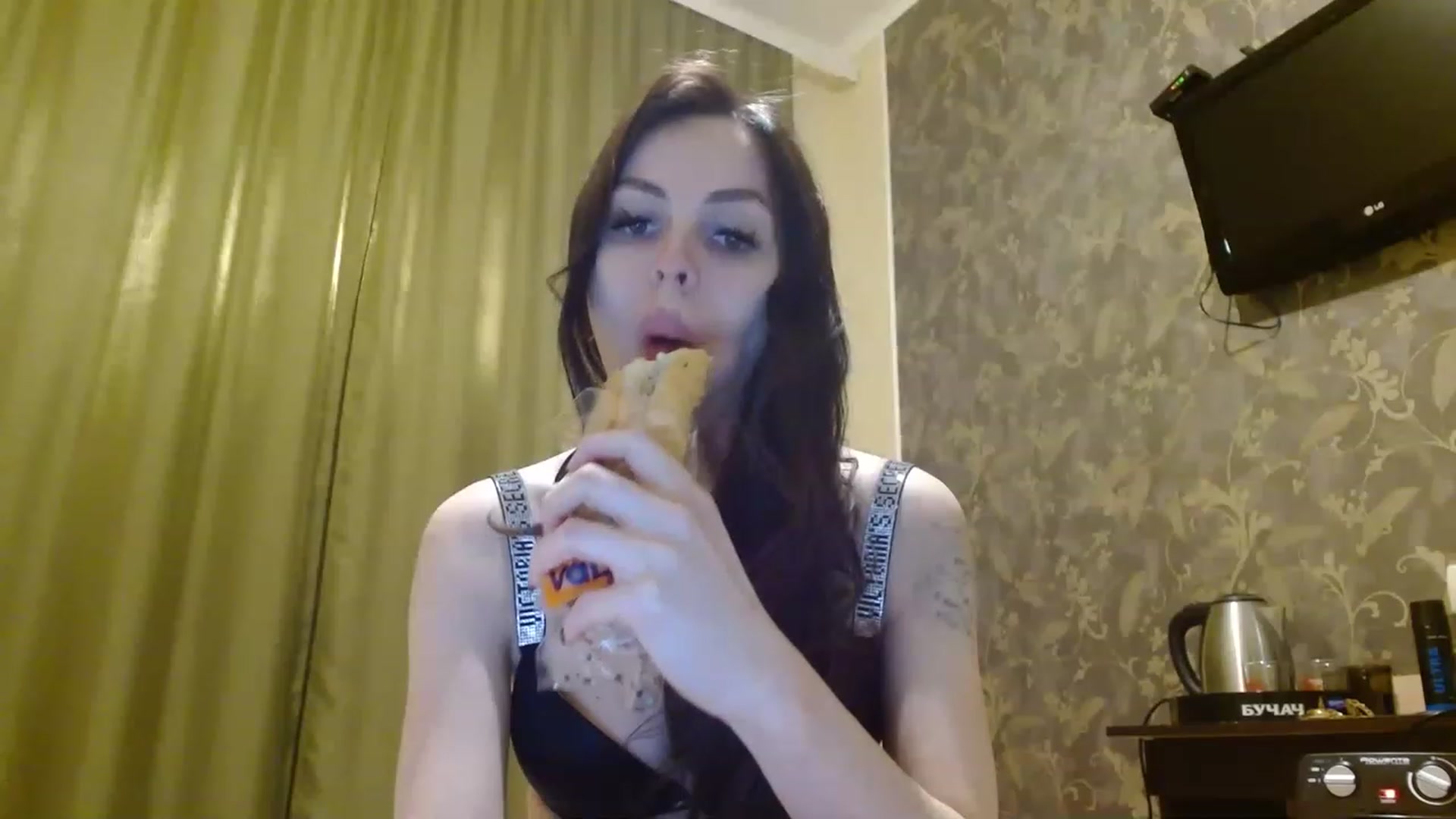 Gallery image thumbnail from Sonyabrage's myfreecams stream on, 01/29/2023, 15:27 image 5 of 20