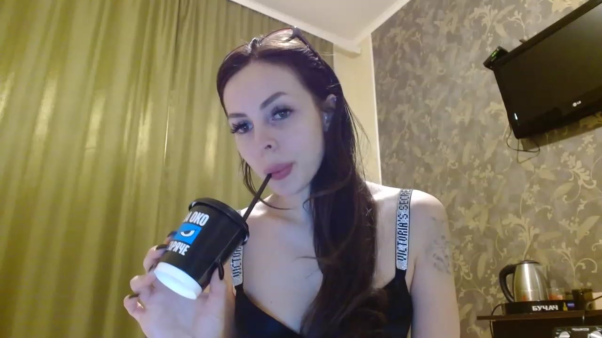 Gallery image thumbnail from Sonyabrage's myfreecams stream on, 01/30/2023, 19:21 image 6 of 20