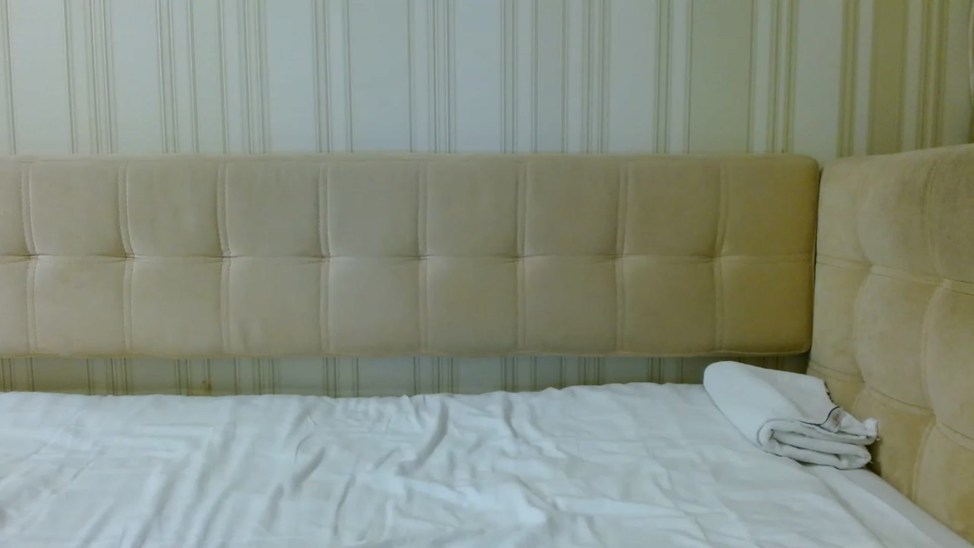Gallery image thumbnail from Sonyabrage's myfreecams stream on, 02/27/2023, 01:47 image 16 of 20