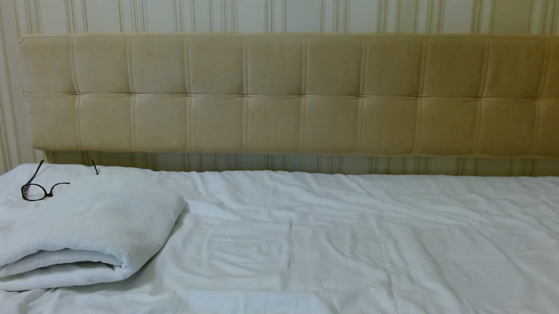 Gallery image thumbnail from Sonyabrage's myfreecams stream on, 02/27/2023, 22:18 image 15 of 20
