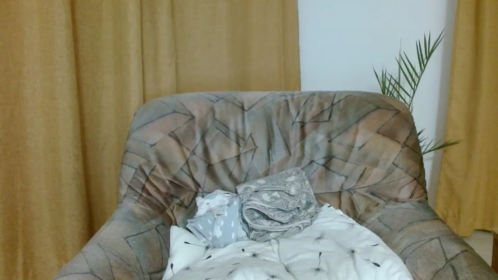 Gallery image thumbnail from Sonyabrage's myfreecams stream on, 11/25/2023, 01:24 image 14 of 20