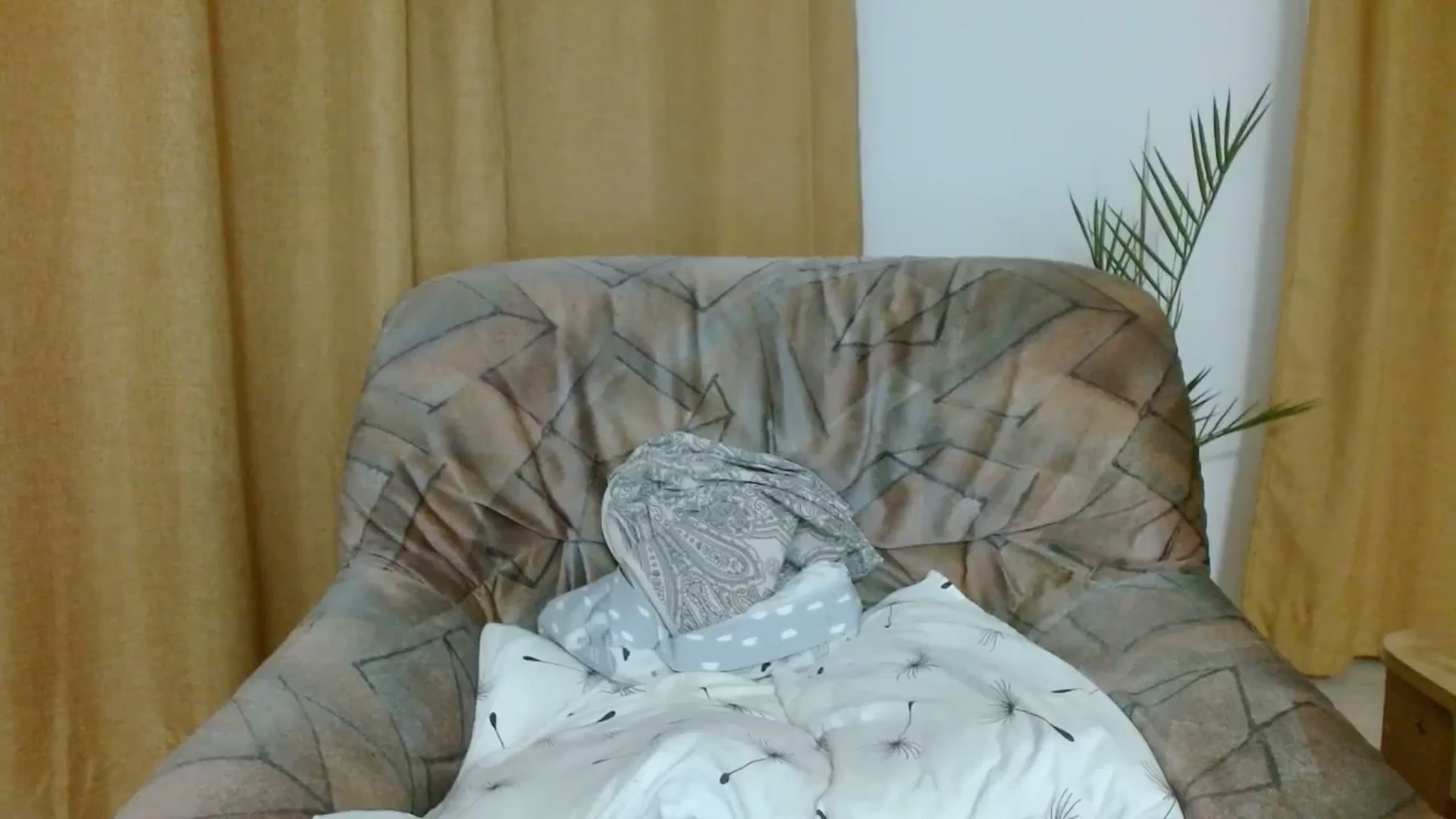 Gallery image thumbnail from Sonyabrage's myfreecams stream on, 11/25/2023, 01:24 image 8 of 20