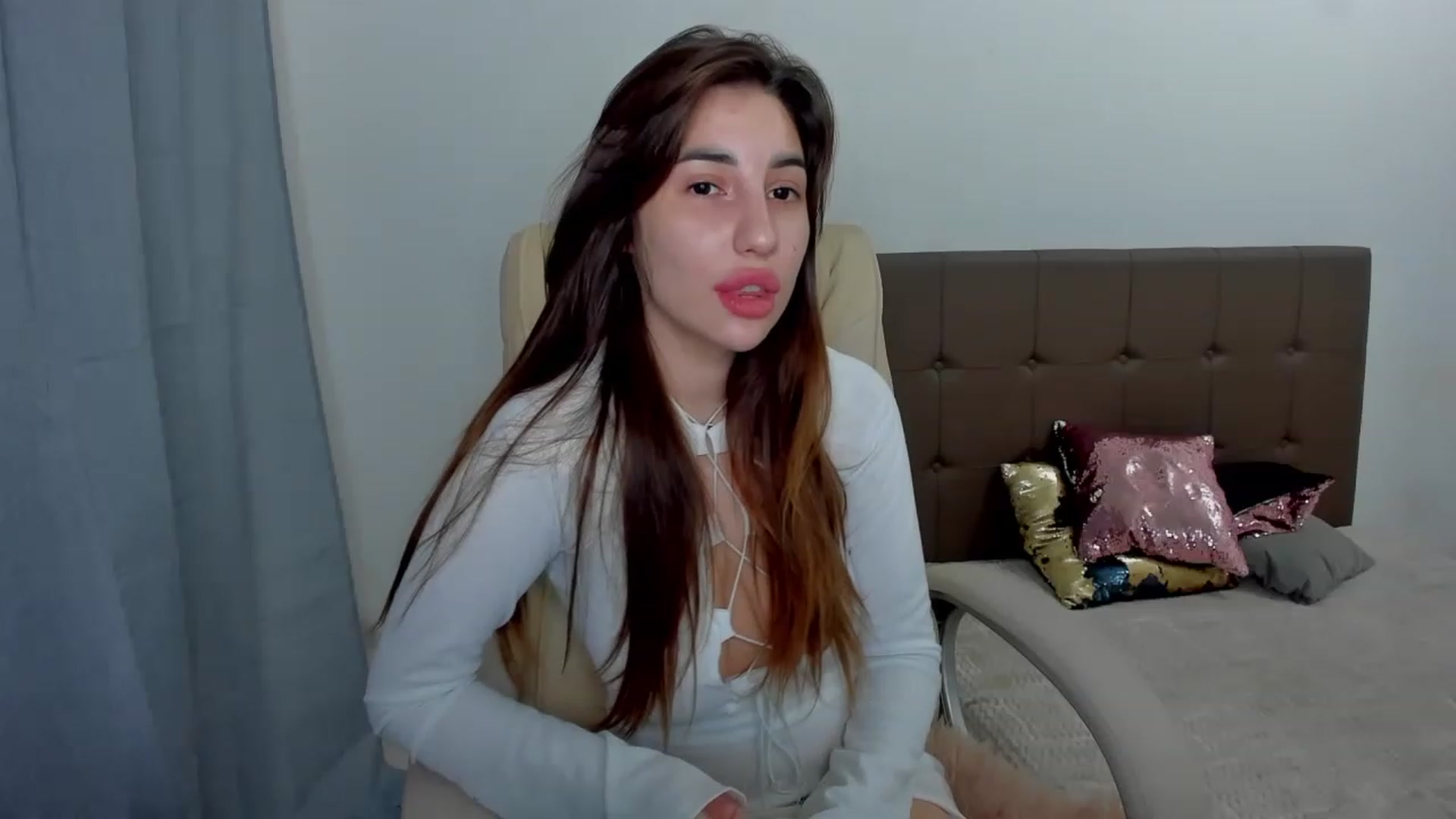 Gallery image thumbnail from Sonyatewill_'s myfreecams stream on, 12/04/2022, 17:54 image 9 of 20