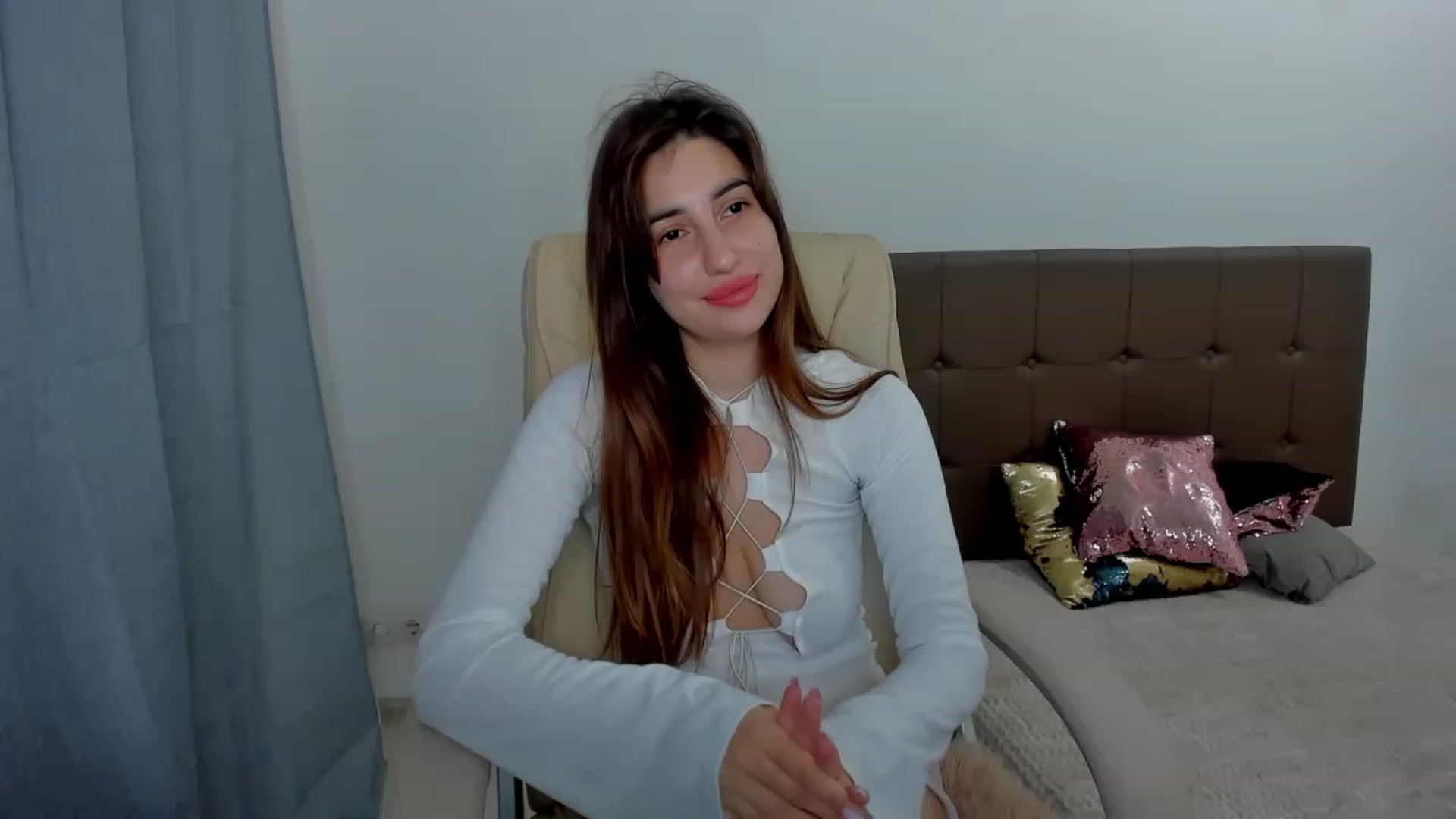 Gallery image thumbnail from Sonyatewill_'s myfreecams stream on, 12/04/2022, 17:54 image 16 of 20