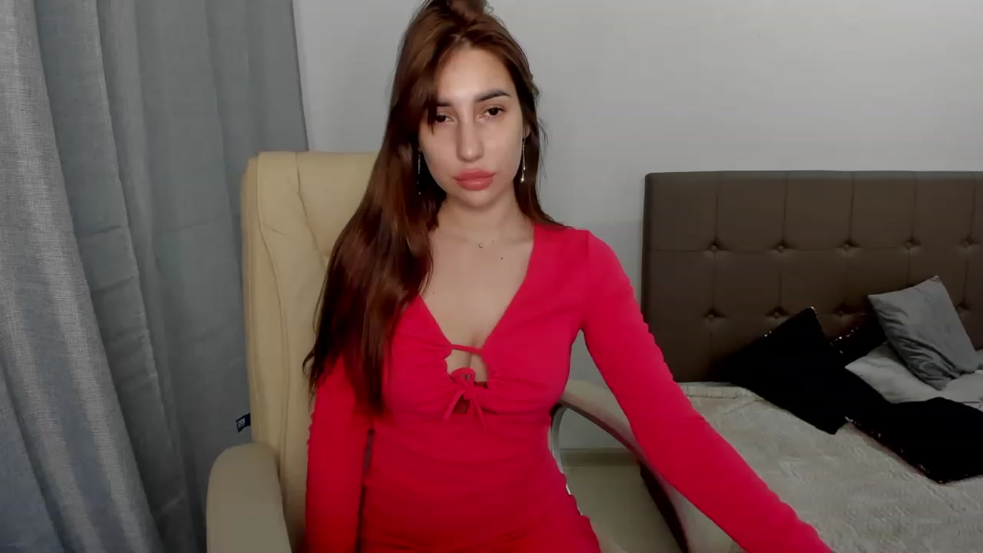 Gallery image thumbnail from Sonyatewill_'s myfreecams stream on, 12/20/2022, 19:06 image 10 of 20