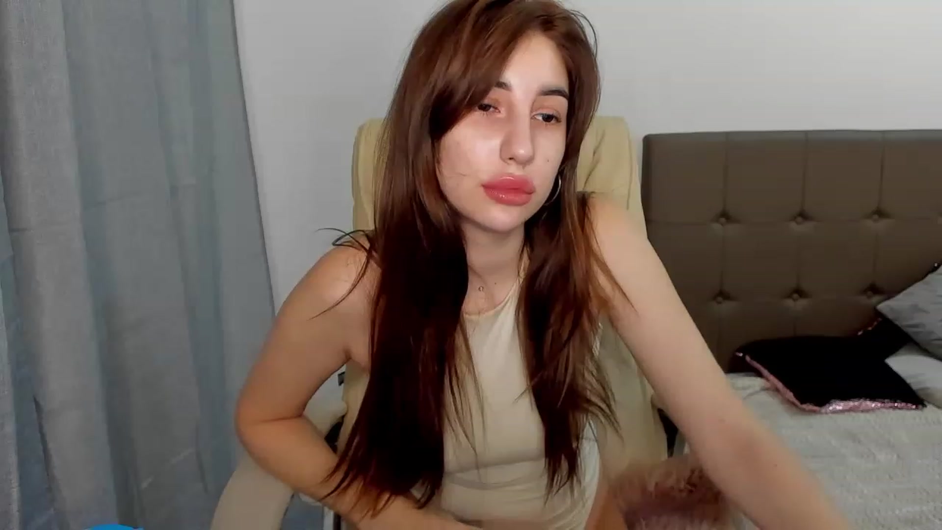 Gallery image thumbnail from Sonyatewill_'s myfreecams stream on, 12/23/2022, 17:41 image 4 of 20