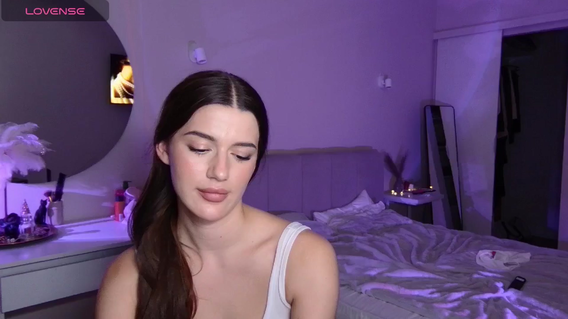 Gallery image thumbnail from Sonyx's myfreecams stream on, 11/18/2024, 20:32 image 18 of 20