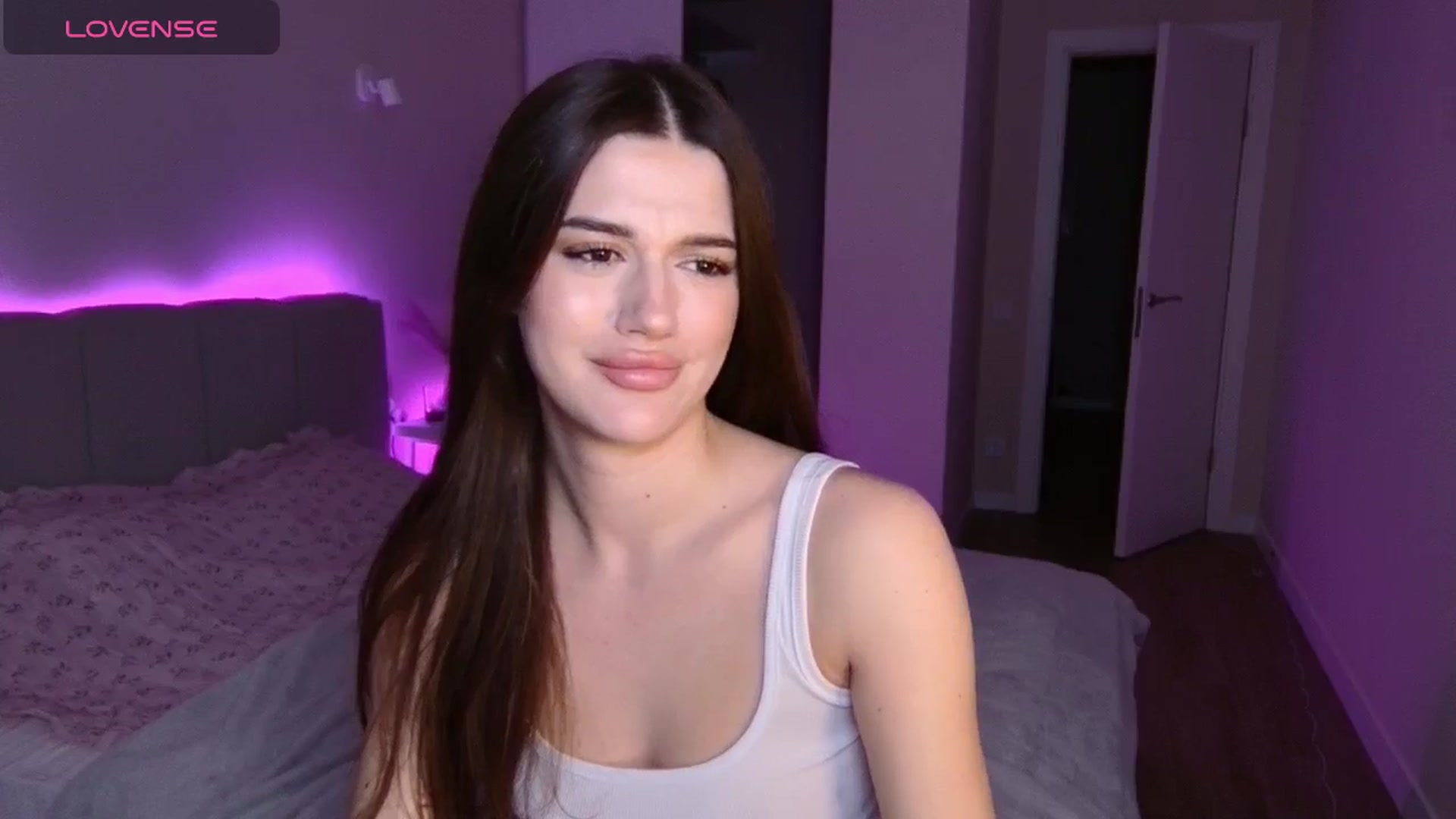 Gallery image thumbnail from Sonyx's myfreecams stream on, 12/27/2024, 22:14 image 14 of 20