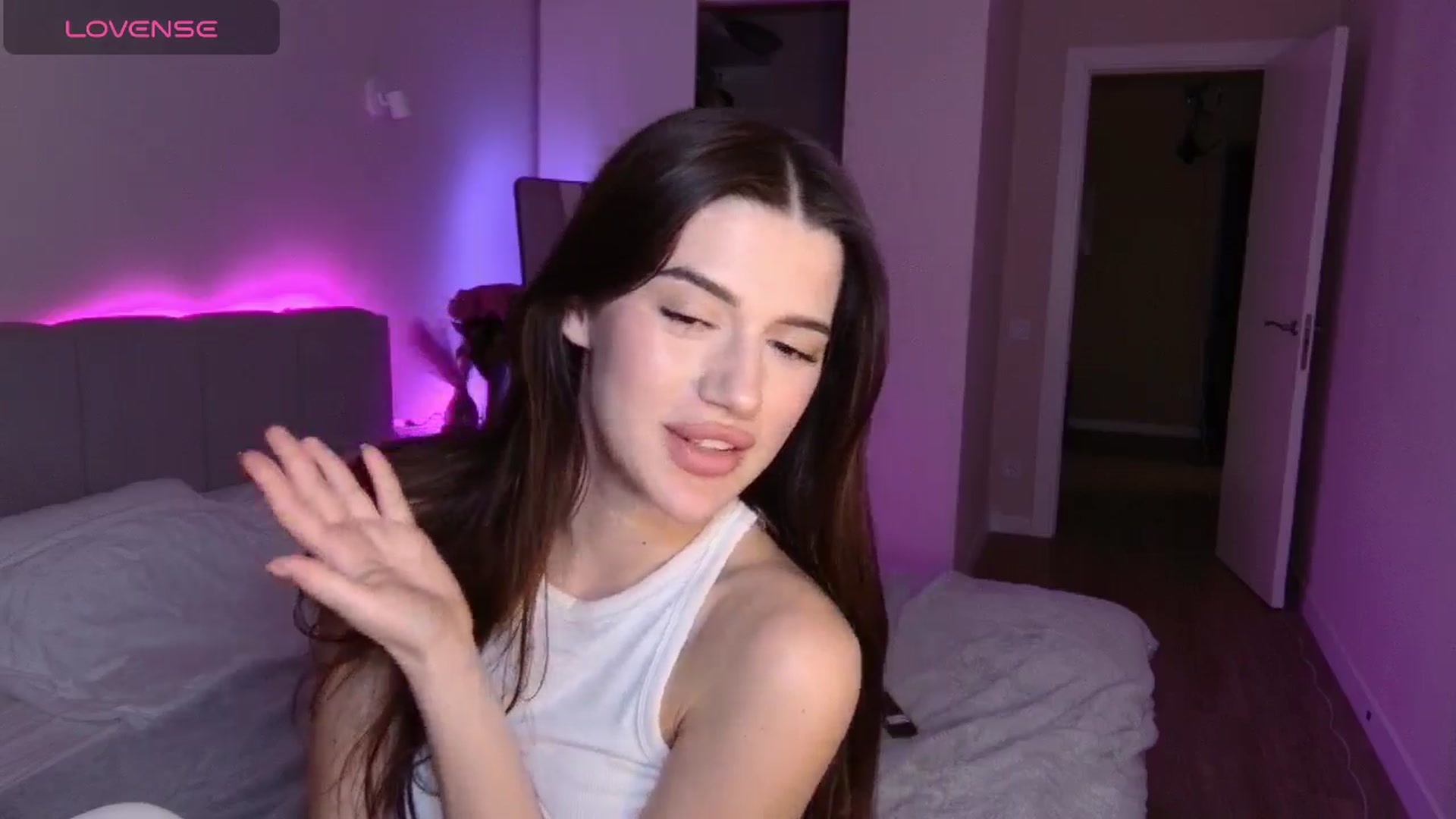 Gallery image thumbnail from Sonyx's myfreecams stream on, 01/03/2025, 22:05 image 11 of 20