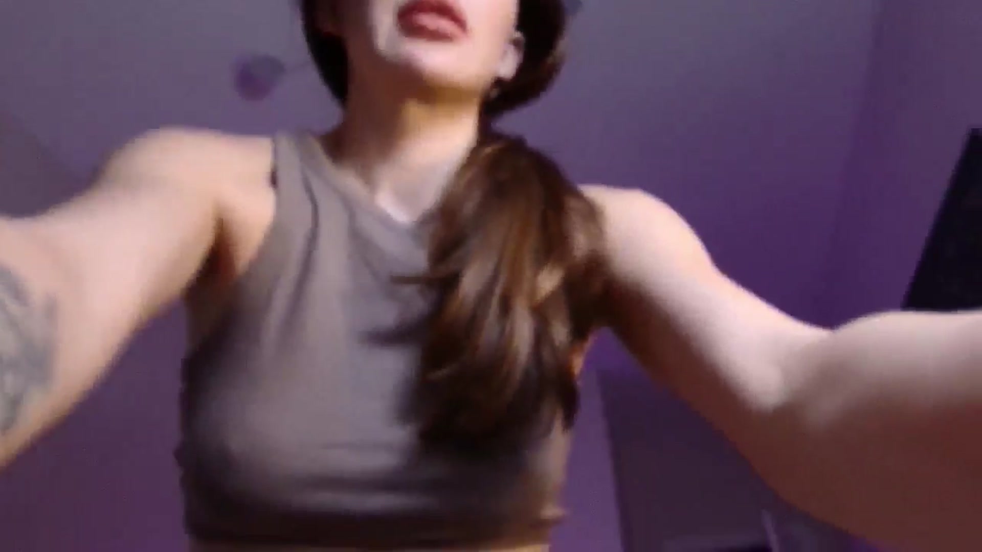 Gallery image thumbnail from Sonyx's myfreecams stream on, 01/04/2025, 18:31 image 15 of 20