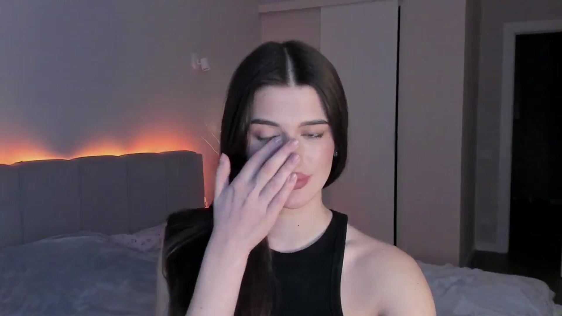 Gallery image thumbnail from Sonyx's myfreecams stream on, 02/04/2025, 23:15 image 12 of 20