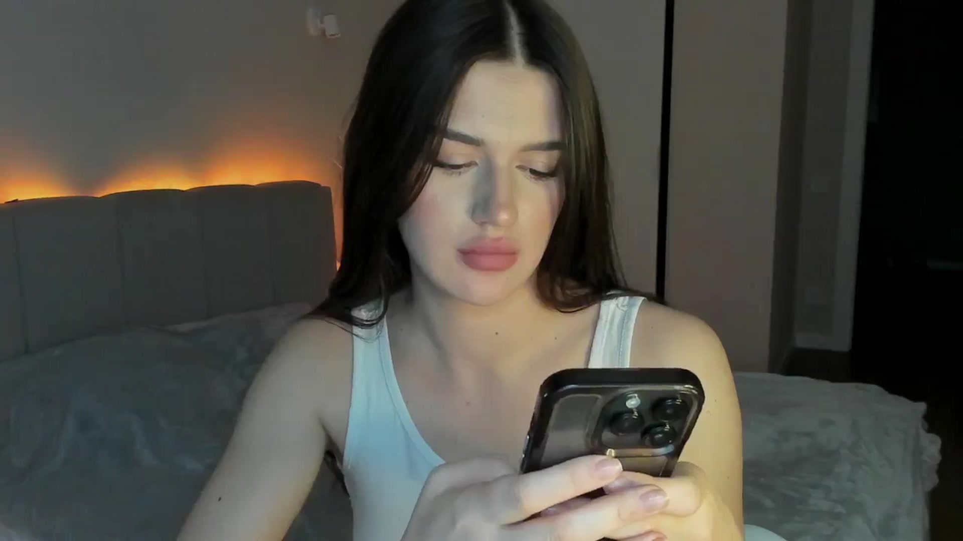 Gallery image thumbnail from Sonyx's myfreecams stream on, 02/05/2025, 22:30 image 17 of 20