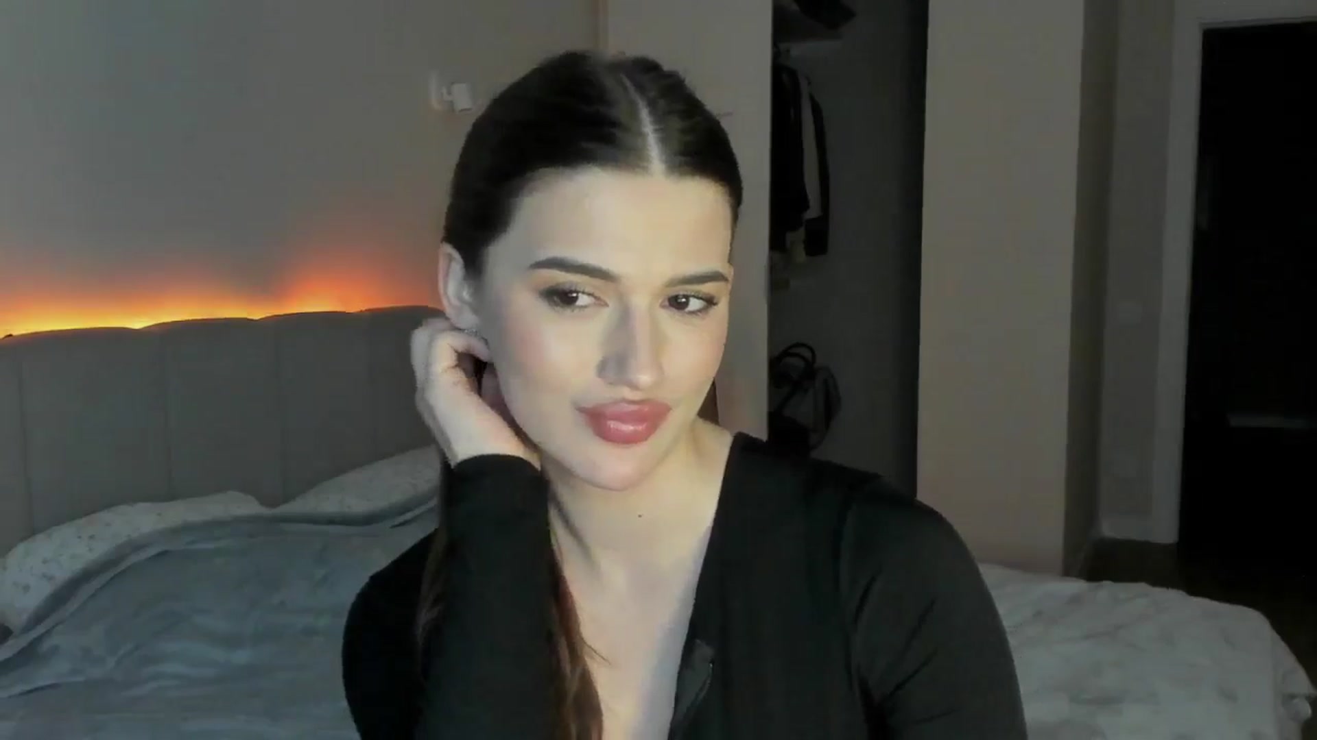Gallery image thumbnail from Sonyx's myfreecams stream on, 02/06/2025, 21:05 image 9 of 20