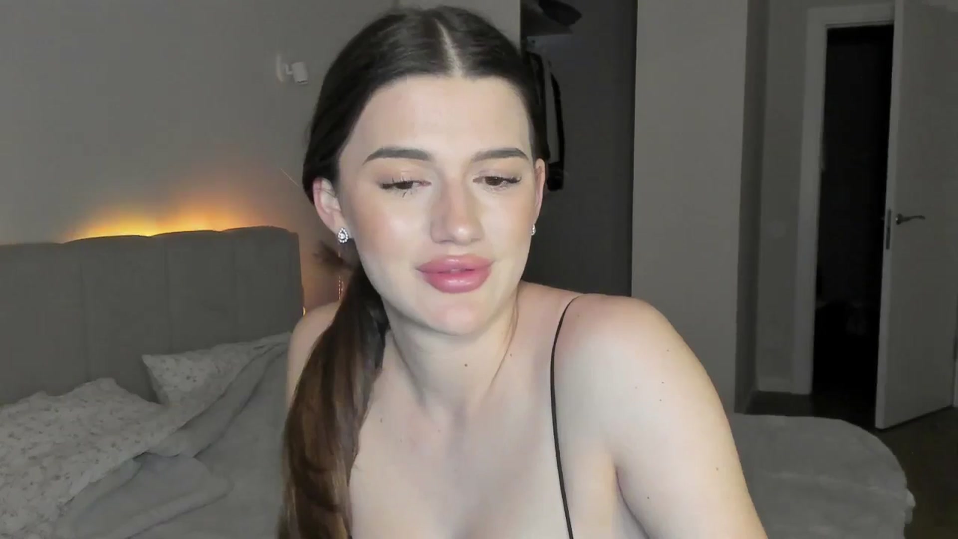 Gallery image thumbnail from Sonyx's myfreecams stream on, 02/11/2025, 20:55 image 18 of 20