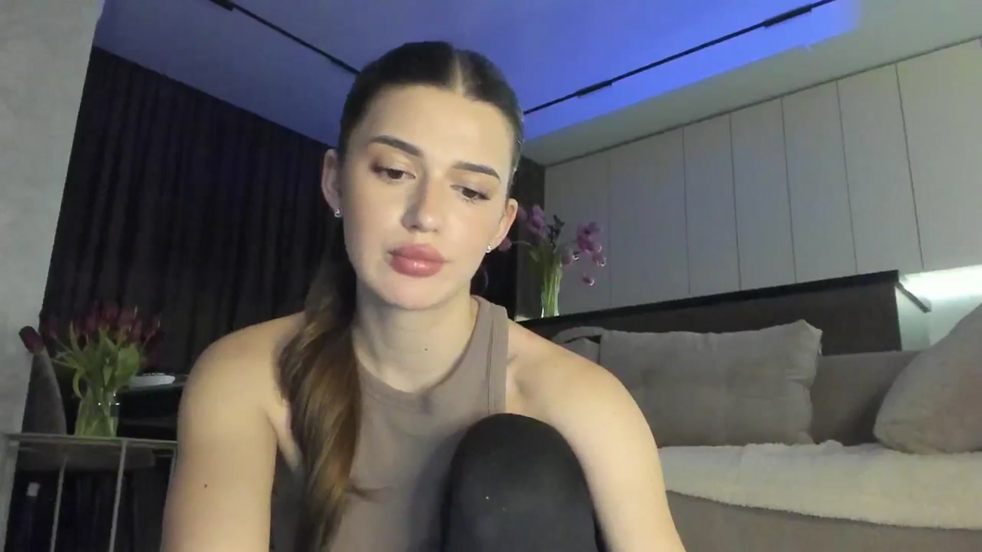 Gallery image thumbnail from Sonyx's myfreecams stream on, 02/20/2025, 18:02 image 6 of 20