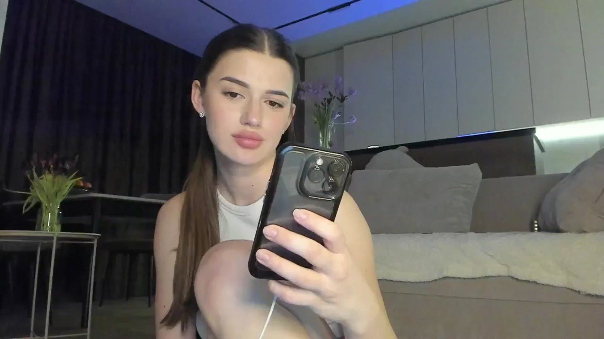 Gallery image thumbnail from Sonyx's myfreecams stream on, 02/22/2025, 21:33 image 17 of 20