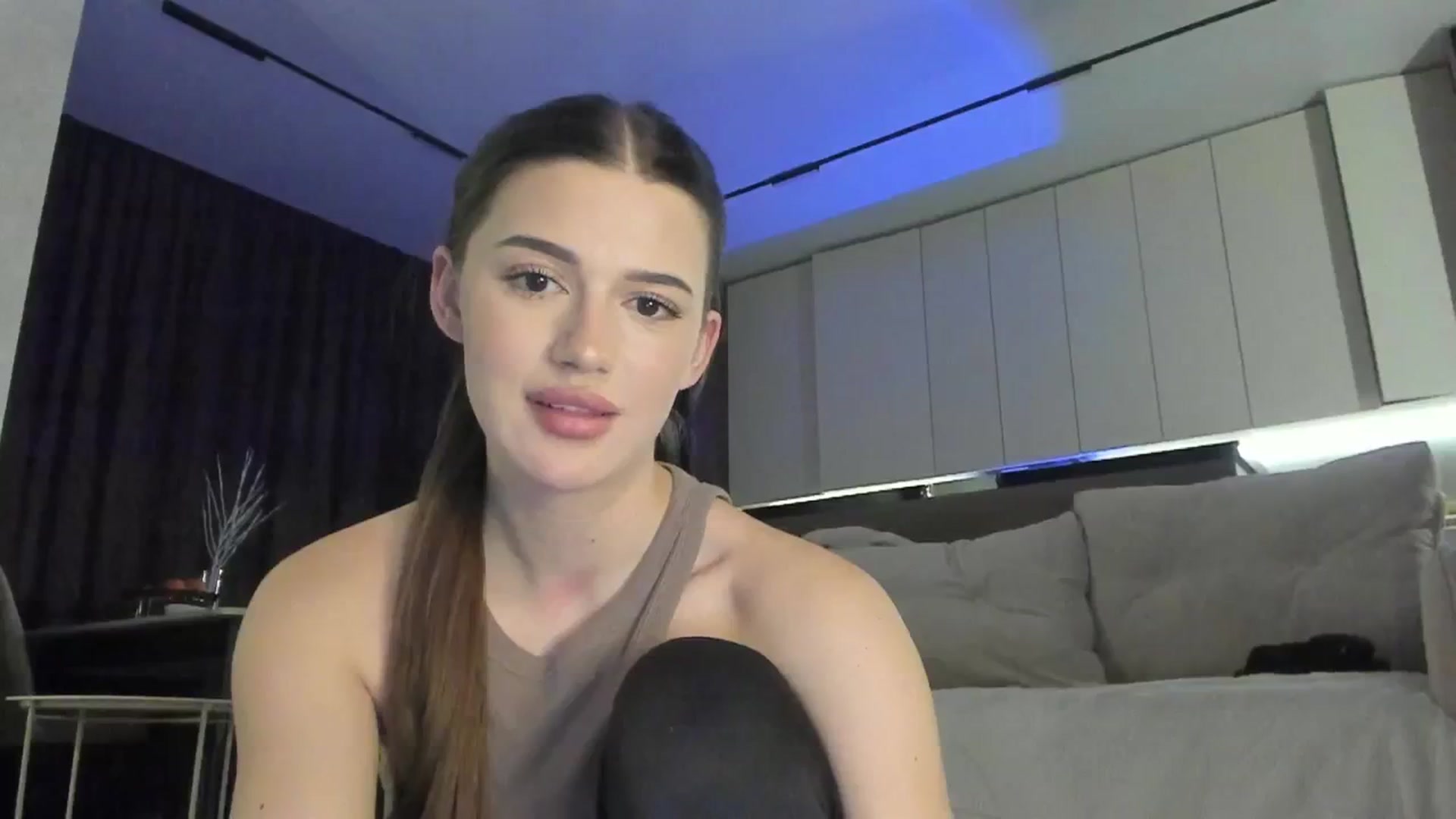 Gallery image thumbnail from Sonyx's myfreecams stream on, 02/27/2025, 17:46 image 3 of 20