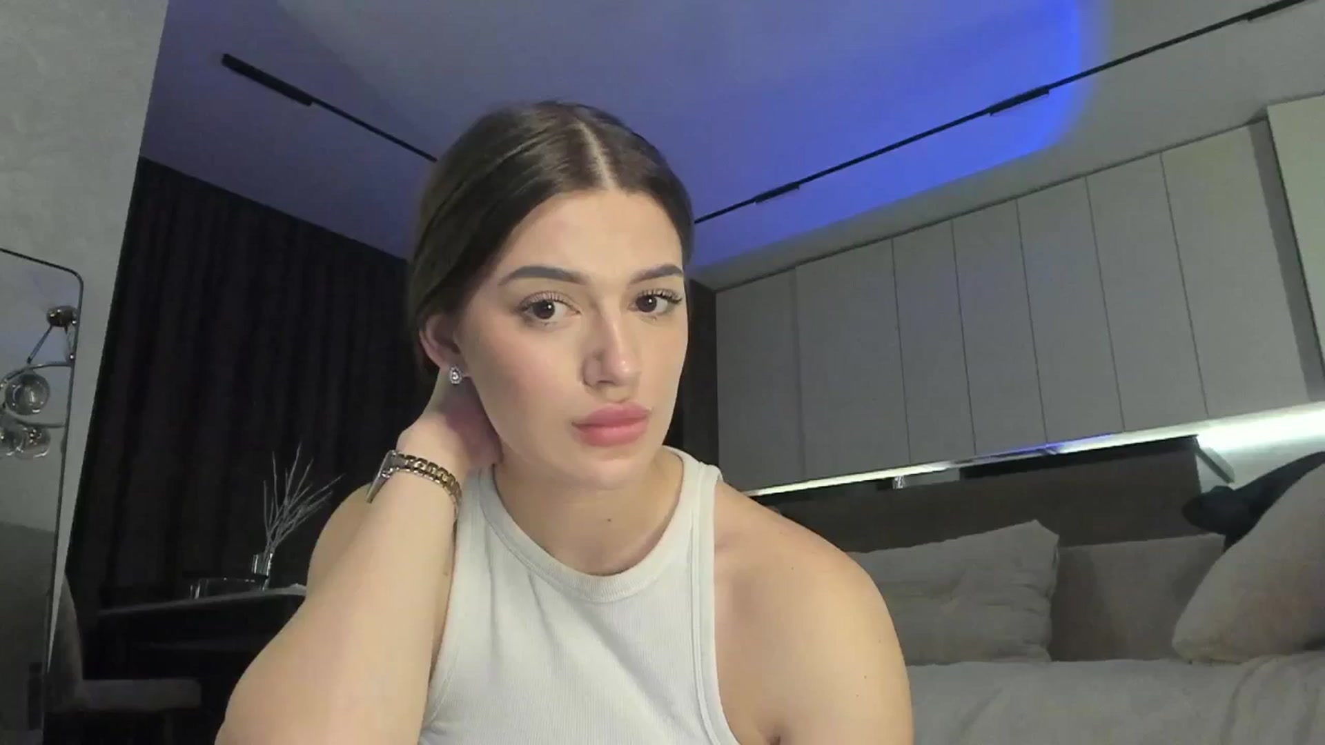Gallery image thumbnail from Sonyx's myfreecams stream on, 03/07/2025, 17:31 image 10 of 20