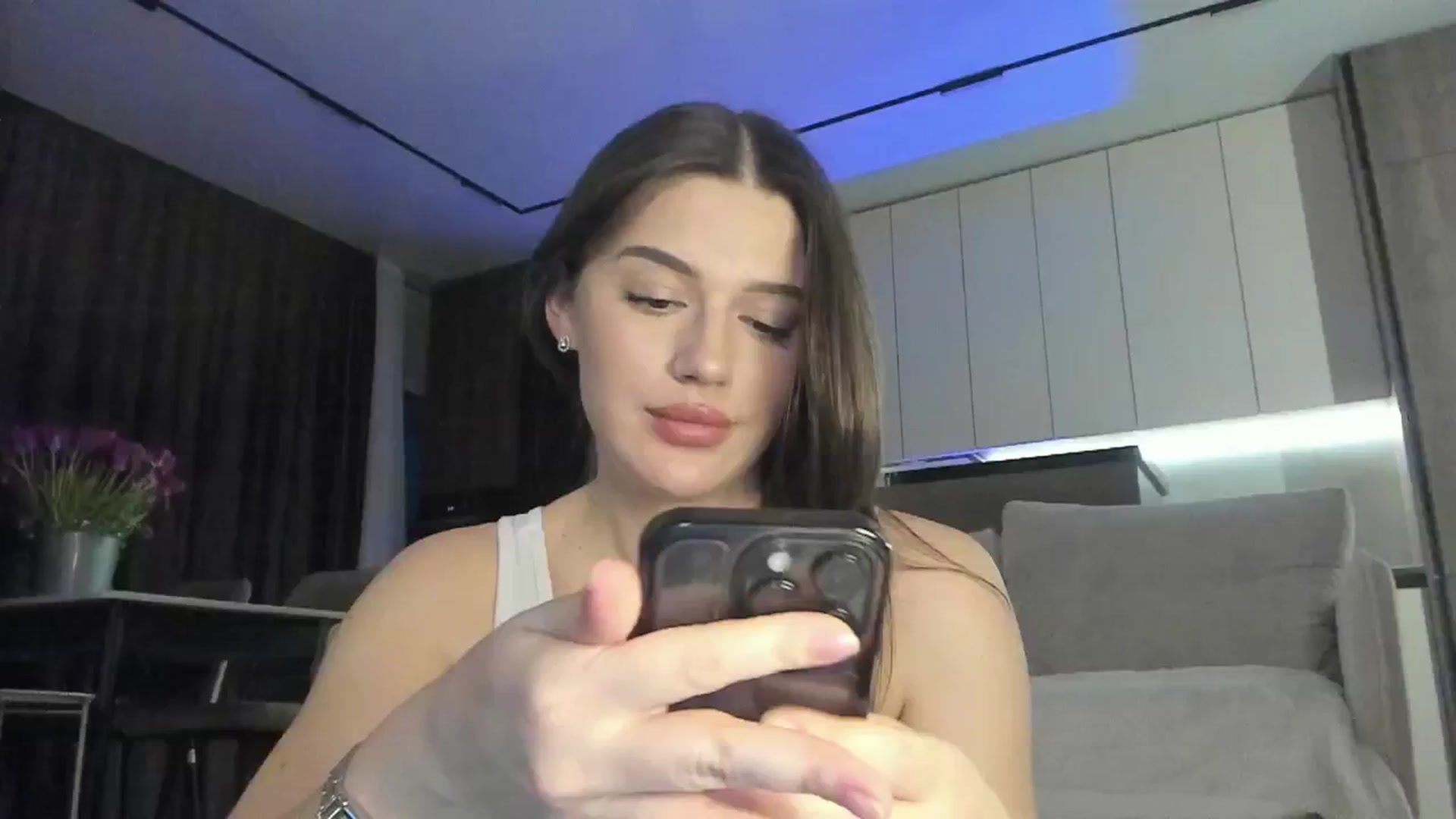 Gallery image thumbnail from Sonyx's myfreecams stream on, 03/11/2025, 17:46 image 6 of 20
