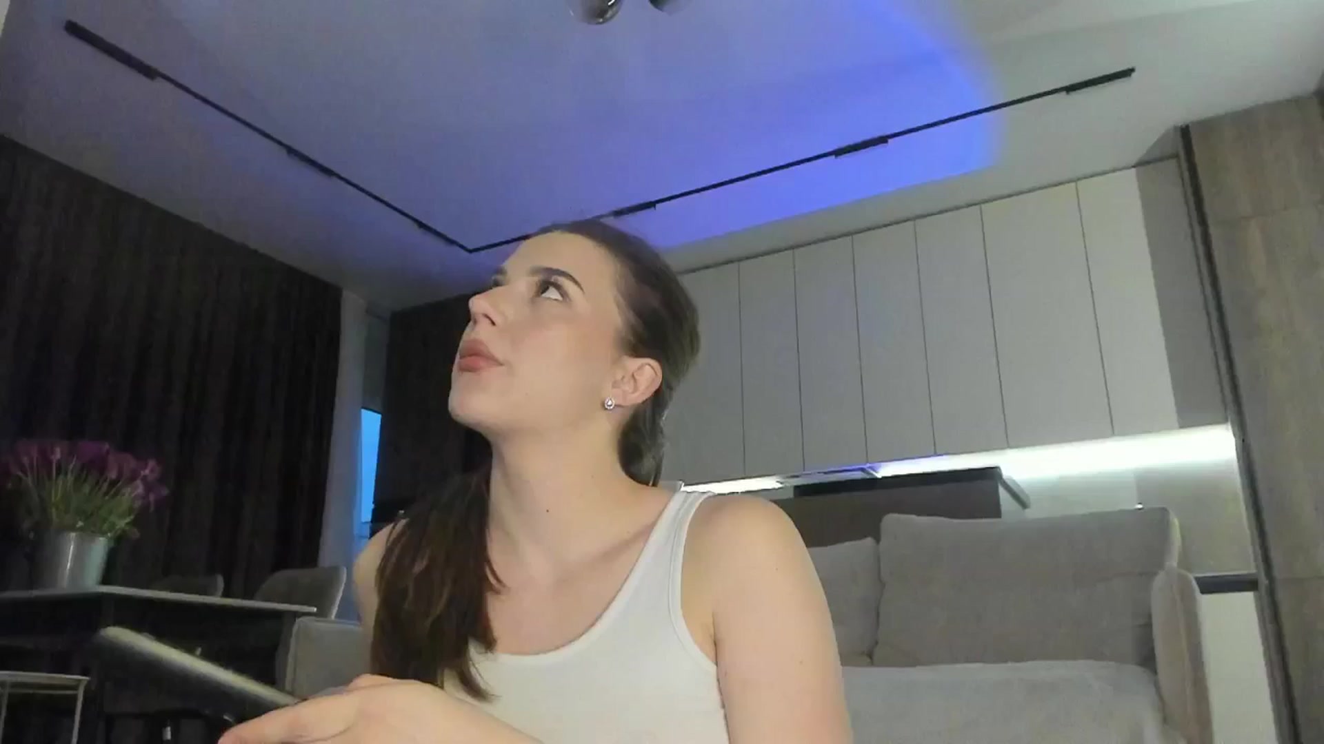 Gallery image thumbnail from Sonyx's myfreecams stream on, 03/11/2025, 17:46 image 1 of 20