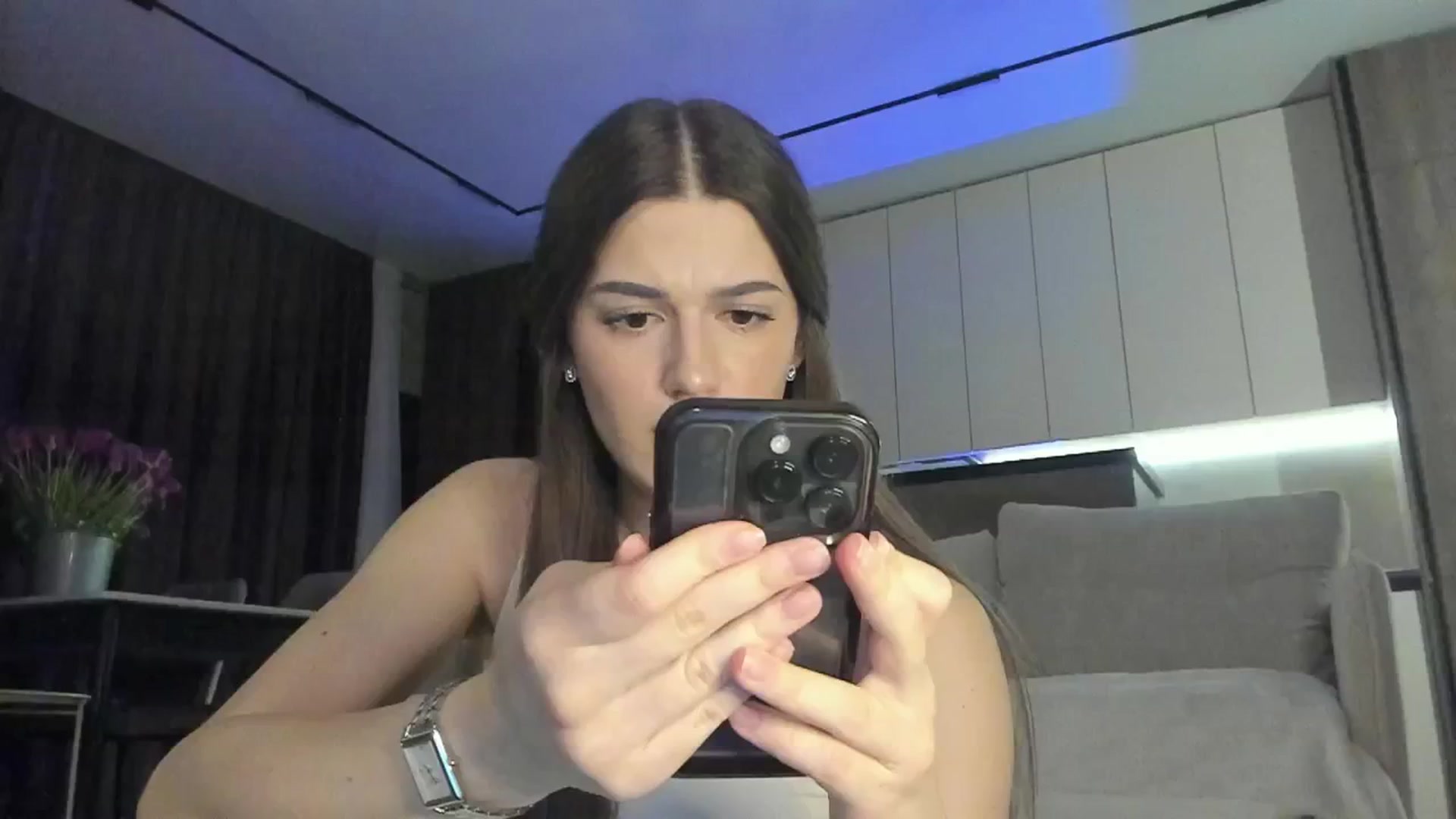 Gallery image thumbnail from Sonyx's myfreecams stream on, 03/11/2025, 17:46 image 11 of 20