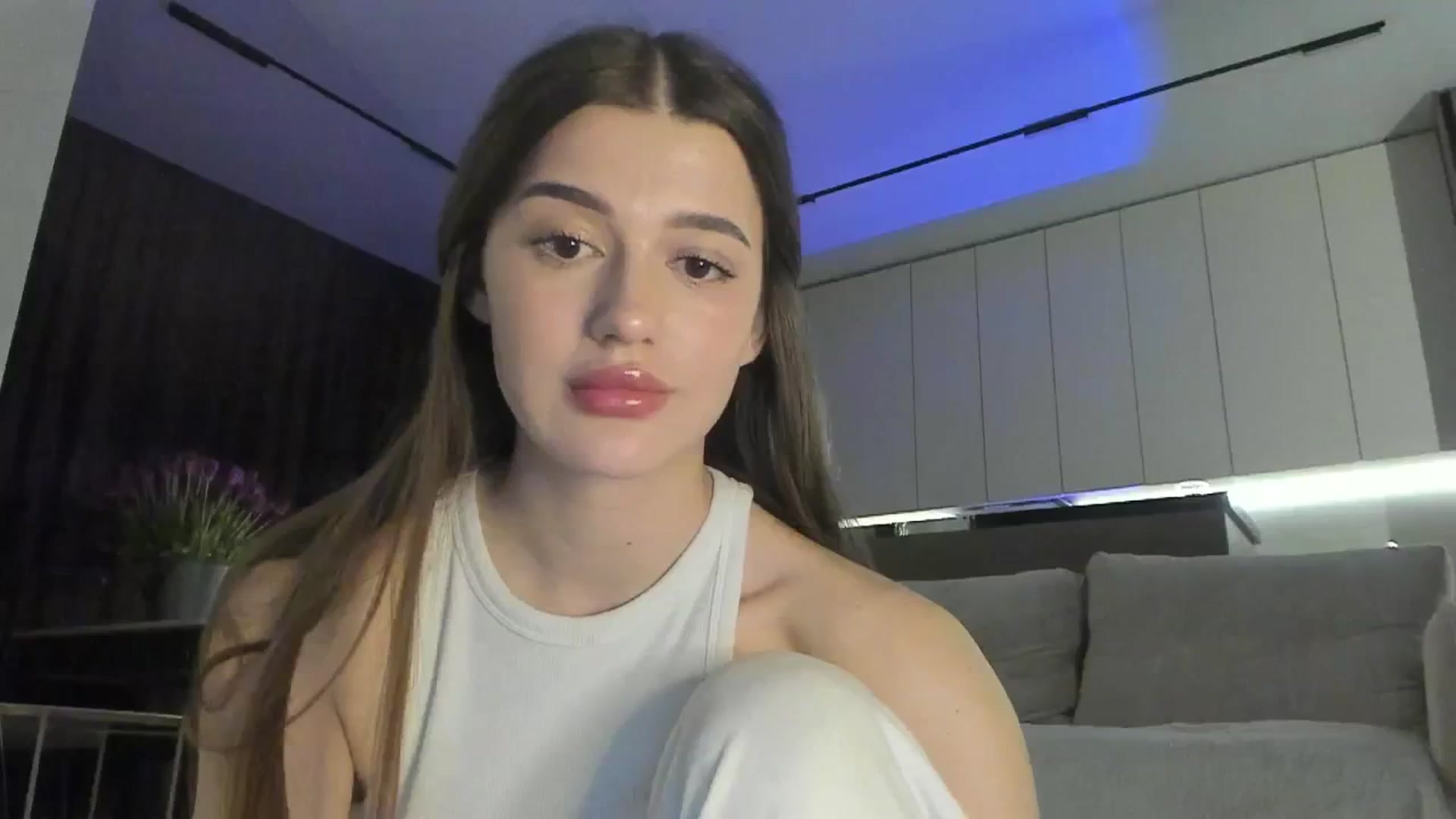 Gallery image thumbnail from Sonyx's myfreecams stream on, 03/12/2025, 18:25 image 10 of 20