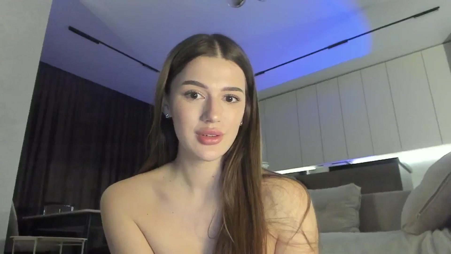 Gallery image thumbnail from Sonyx's myfreecams stream on, 03/16/2025, 18:18 image 10 of 20