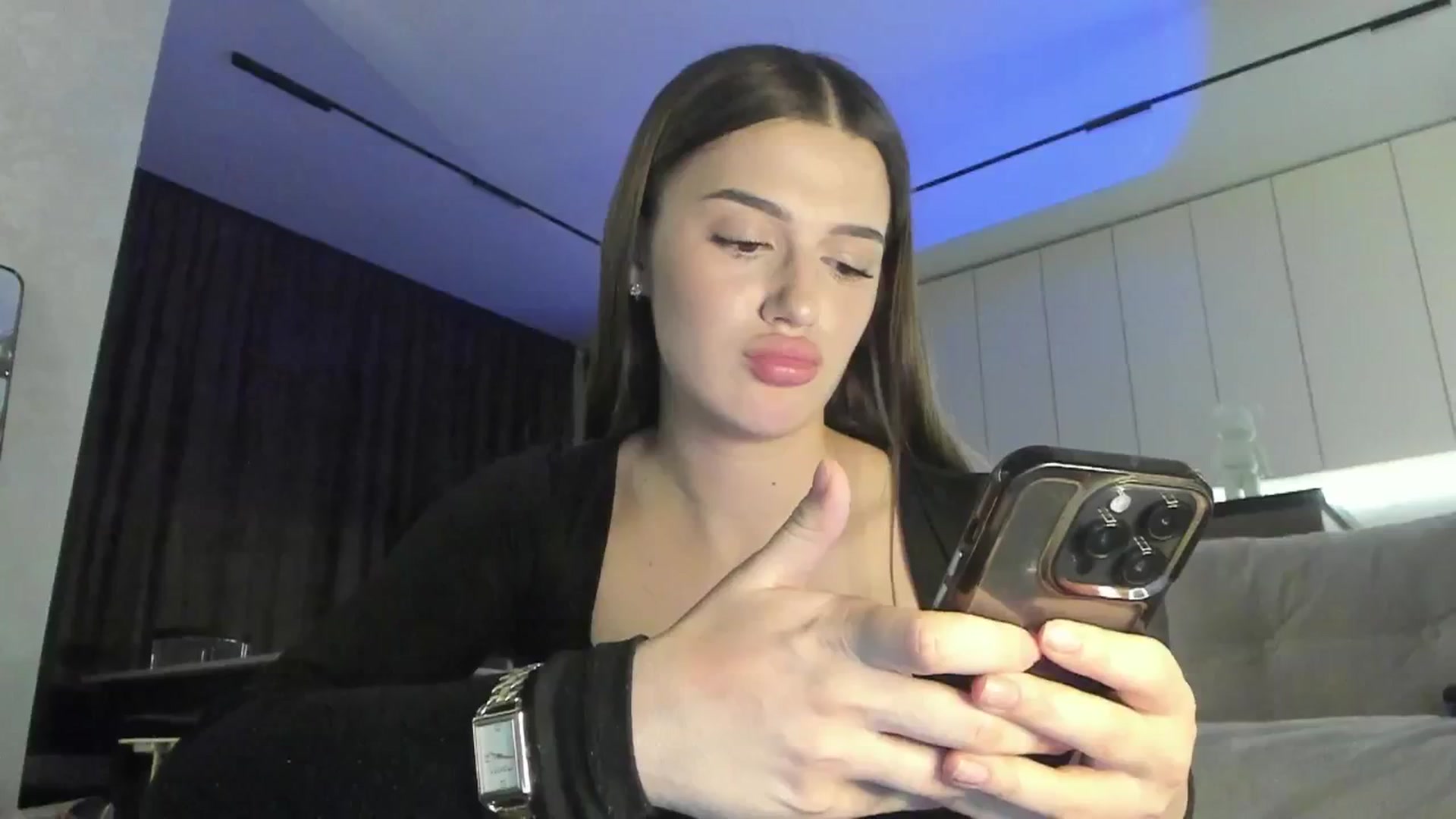 Gallery image thumbnail from Sonyx's myfreecams stream on, 03/17/2025, 18:50 image 4 of 20