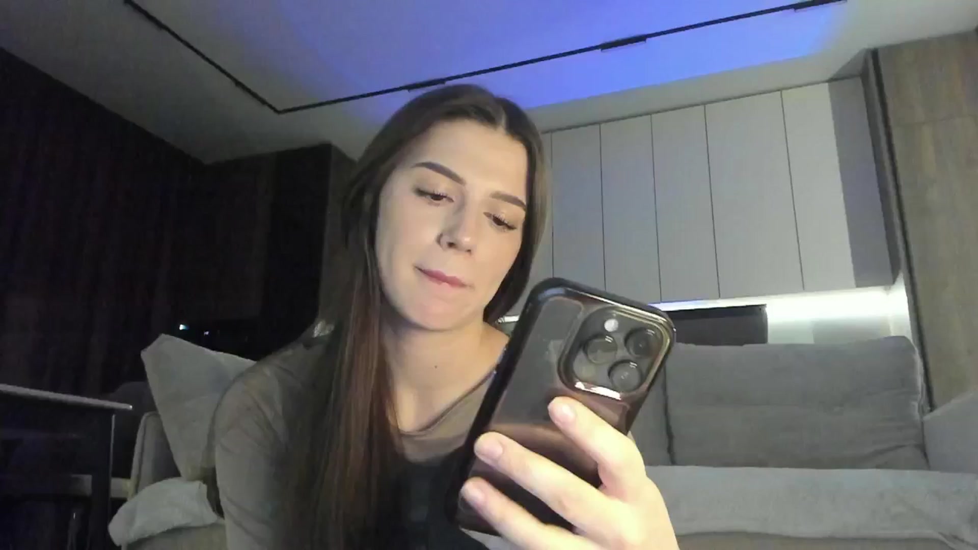 Gallery image thumbnail from Sonyx's myfreecams stream on, 04/08/2025, 17:14 image 2 of 20