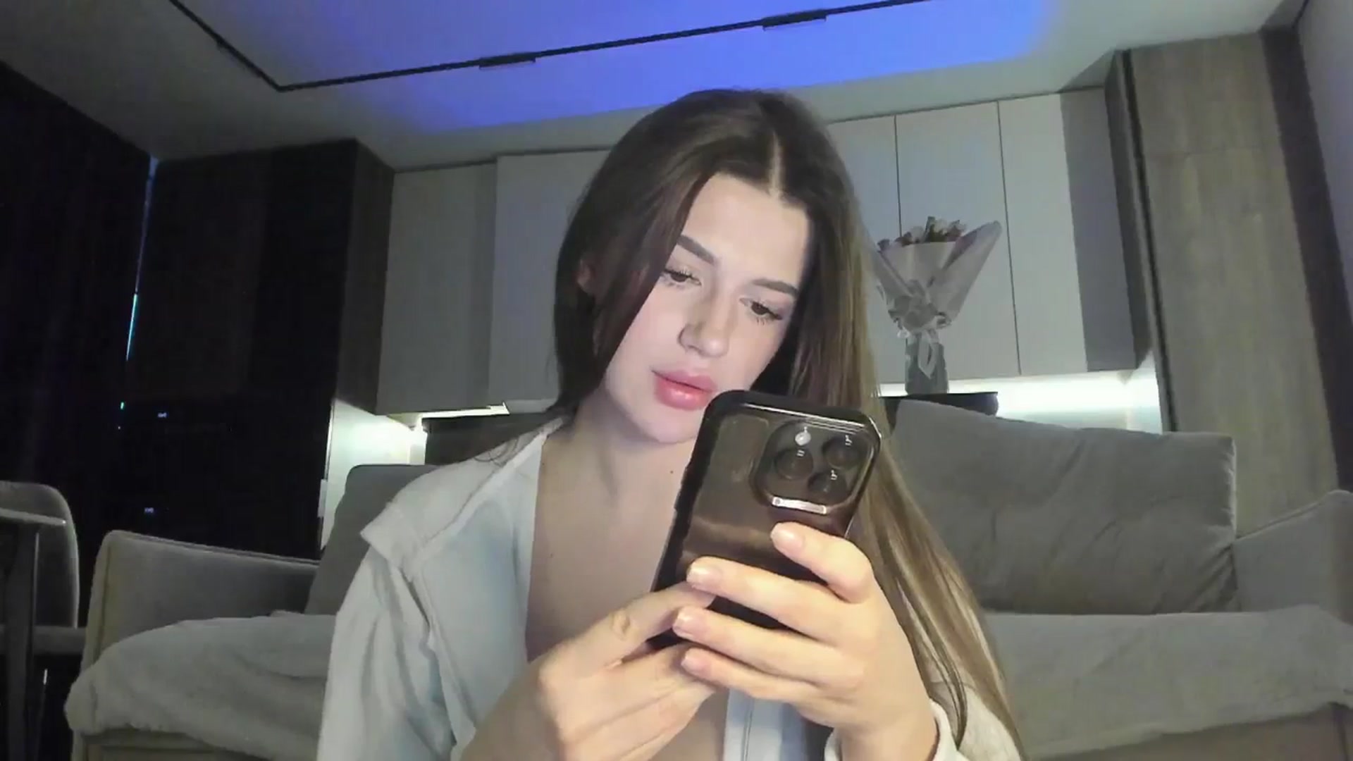 Gallery image thumbnail from Sonyx's myfreecams stream on, 04/14/2025, 17:45 image 7 of 20