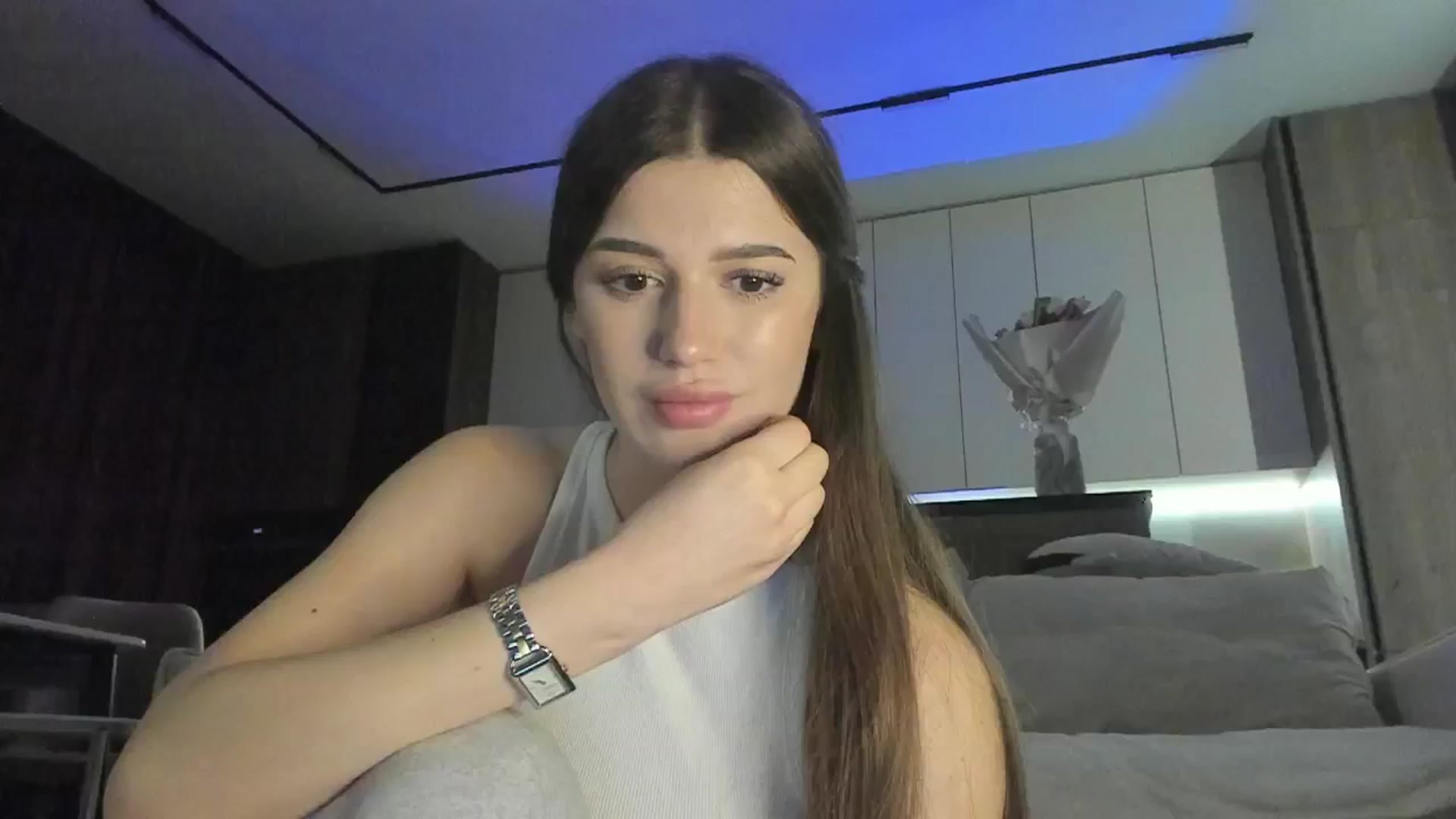 Gallery image thumbnail from Sonyx's myfreecams stream on, 04/15/2025, 16:17 image 4 of 20