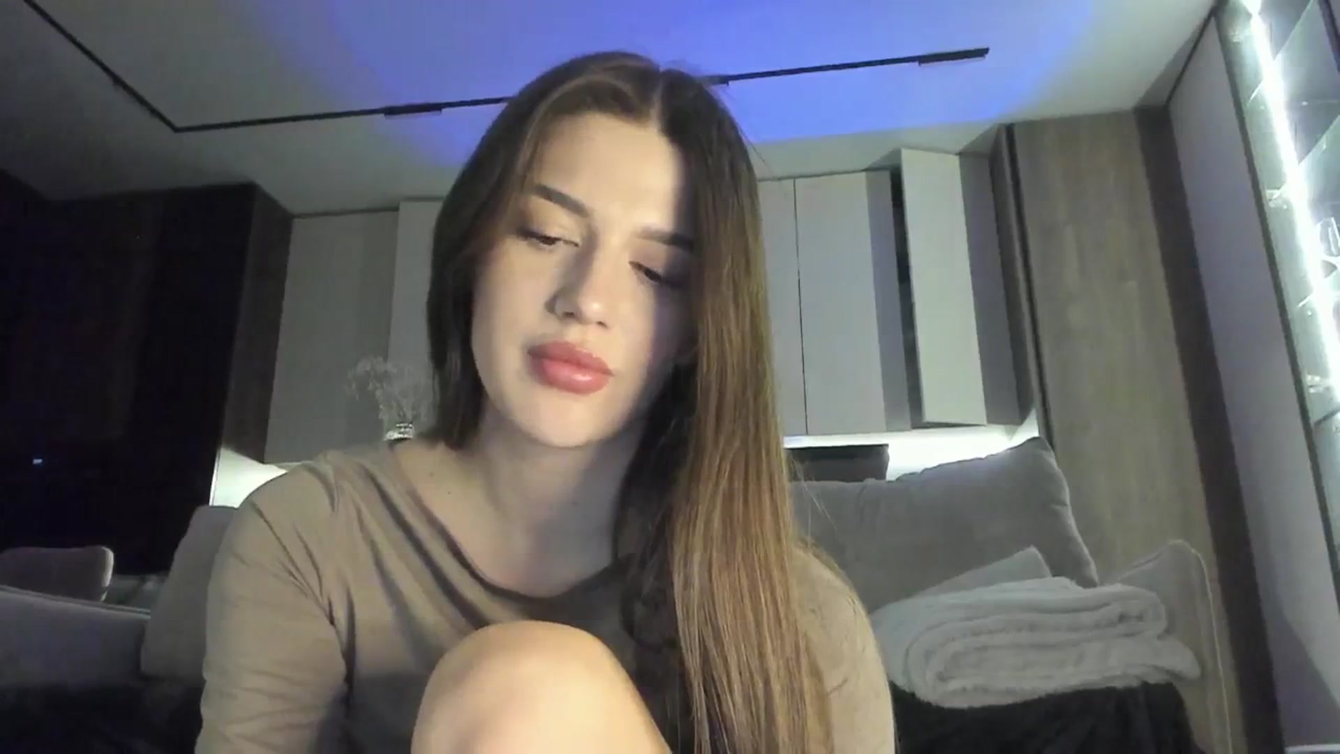 Gallery image thumbnail from Sonyx's myfreecams stream on, 05/04/2025, 17:40 image 11 of 20