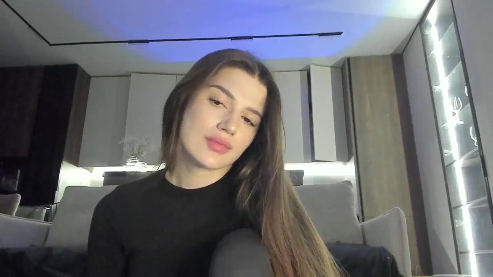 Gallery image thumbnail from Sonyx's myfreecams stream on, 05/05/2025, 19:01 image 11 of 20