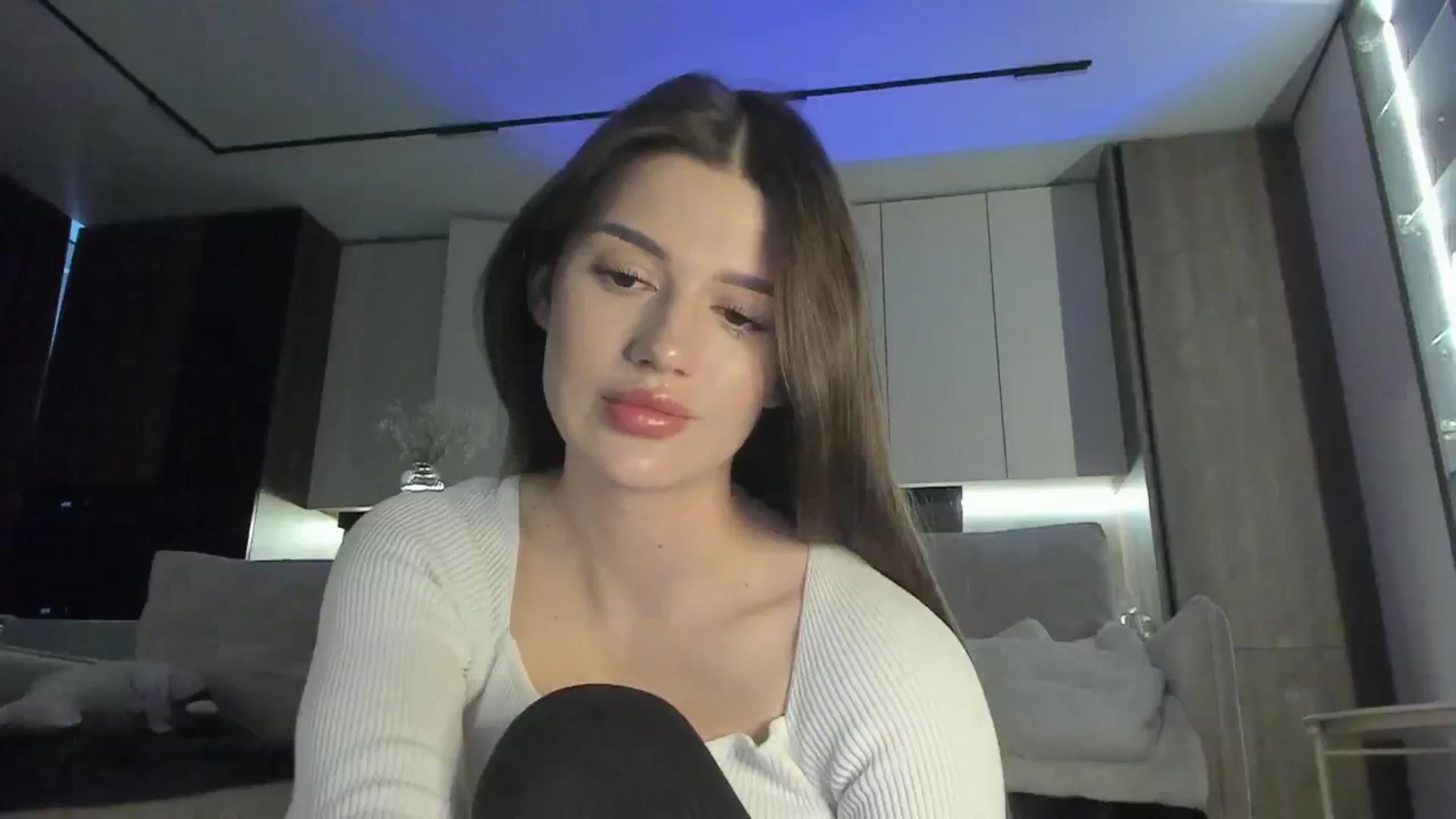 Gallery image thumbnail from Sonyx's myfreecams stream on, 05/11/2025, 17:14 image 12 of 20