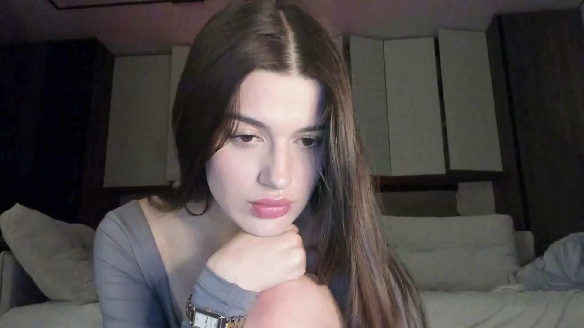 Gallery image thumbnail from Sonyx's myfreecams stream on, 06/13/2025, 19:25 image 19 of 20