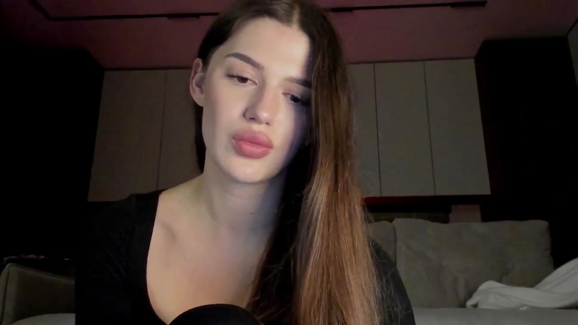 Gallery image thumbnail from Sonyx's myfreecams stream on, 07/18/2025, 18:21 image 11 of 20