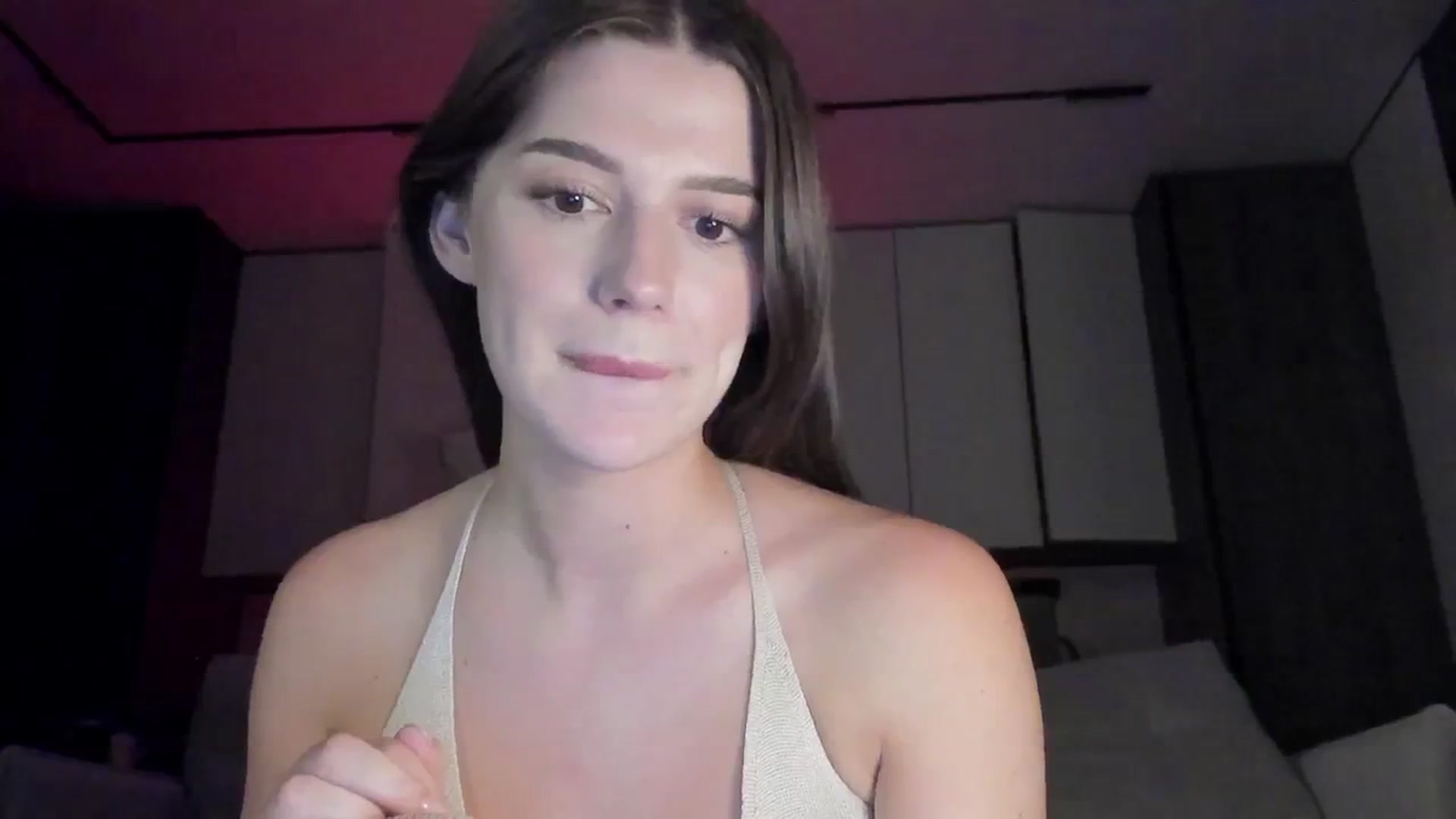 Gallery image thumbnail from Sonyx's myfreecams stream on, 07/25/2025, 19:47 image 12 of 20