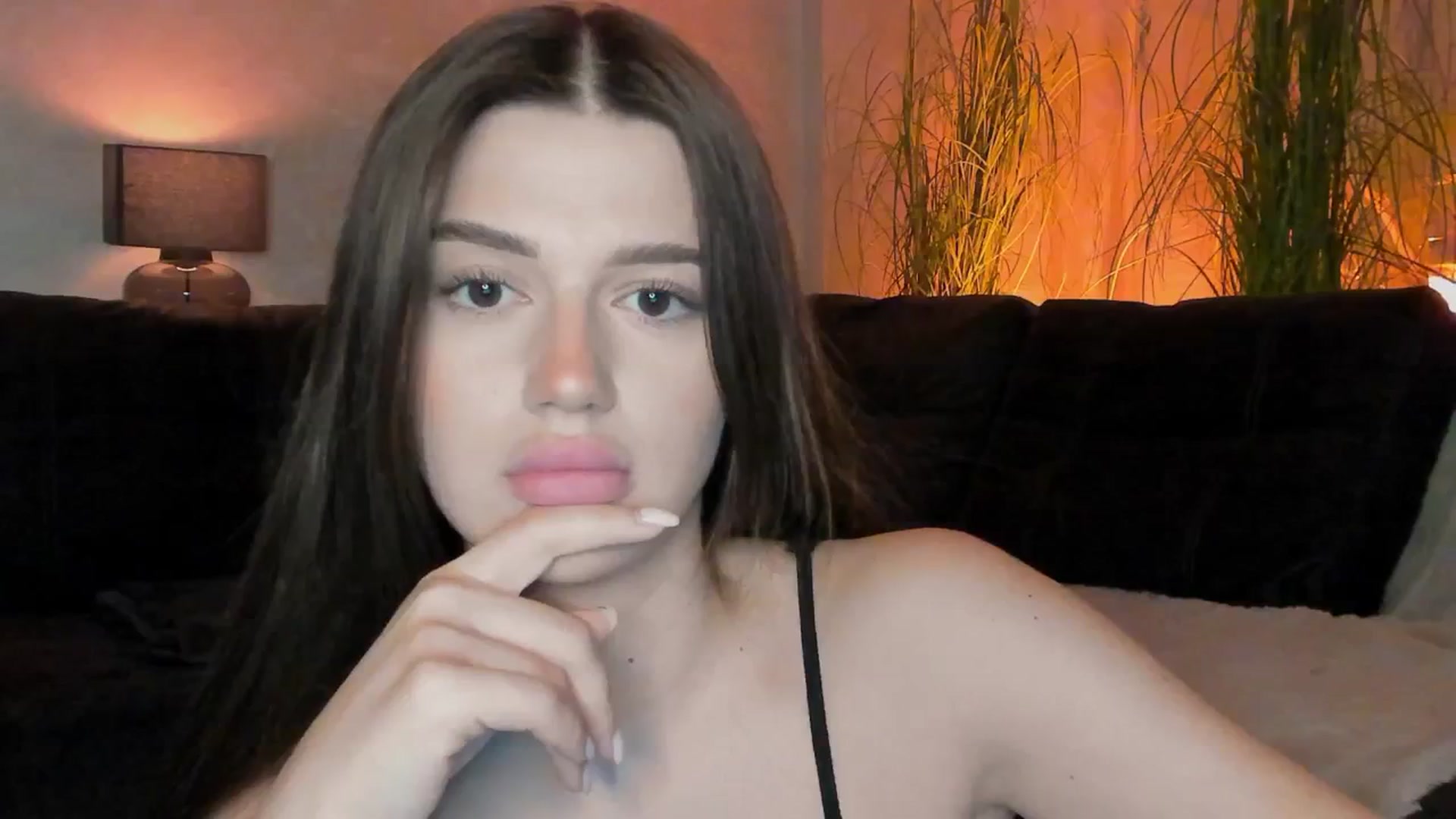 Gallery image thumbnail from Sonyx's myfreecams stream on, 09/19/2025, 19:20 image 3 of 20