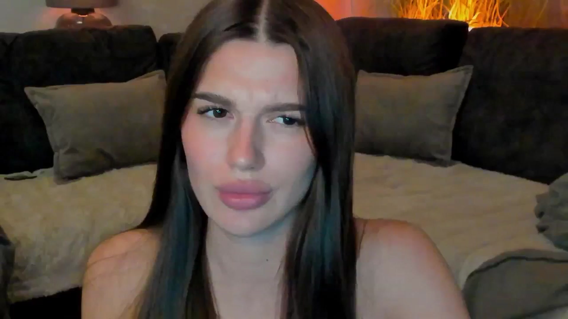 Gallery image thumbnail from Sonyx's myfreecams stream on, 09/25/2025, 20:40 image 18 of 20
